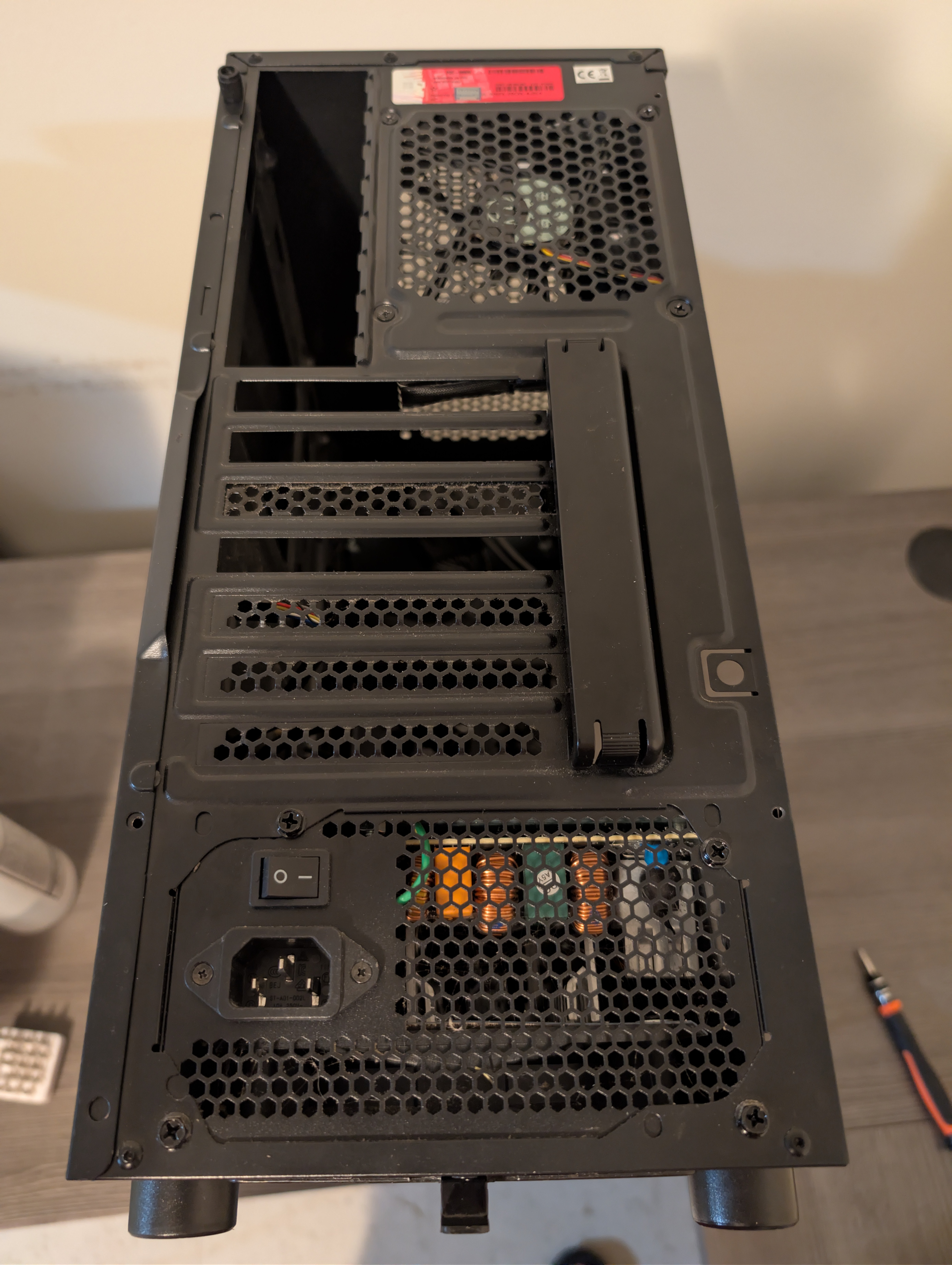 Thermaltake ATX Mid-Tower Case + 500W Antec Power Supply Combo - photo 5