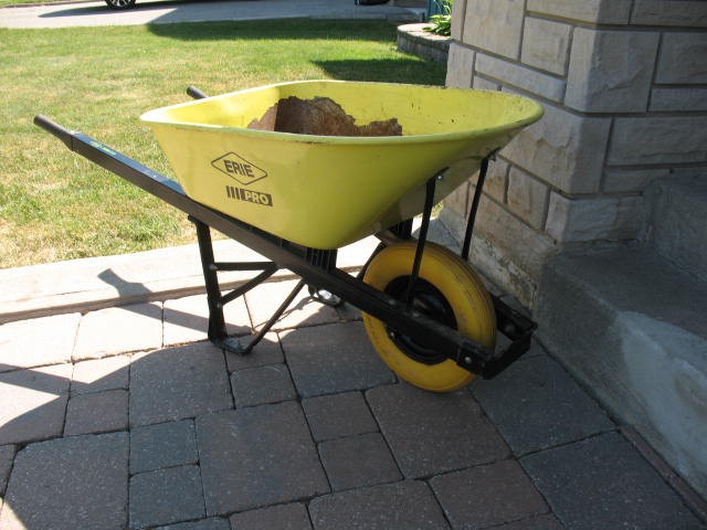 Super Heavy Duty  Commercial PRO Wheelbarrow - photo 2