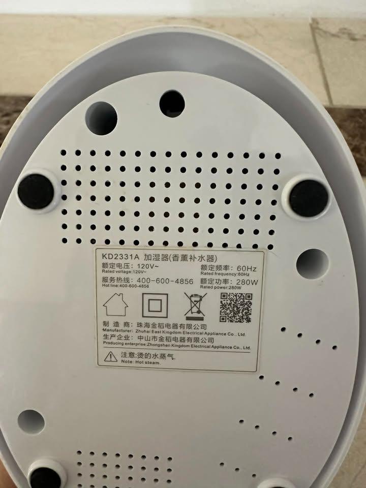 Two Diffusers For Sale - photo 2
