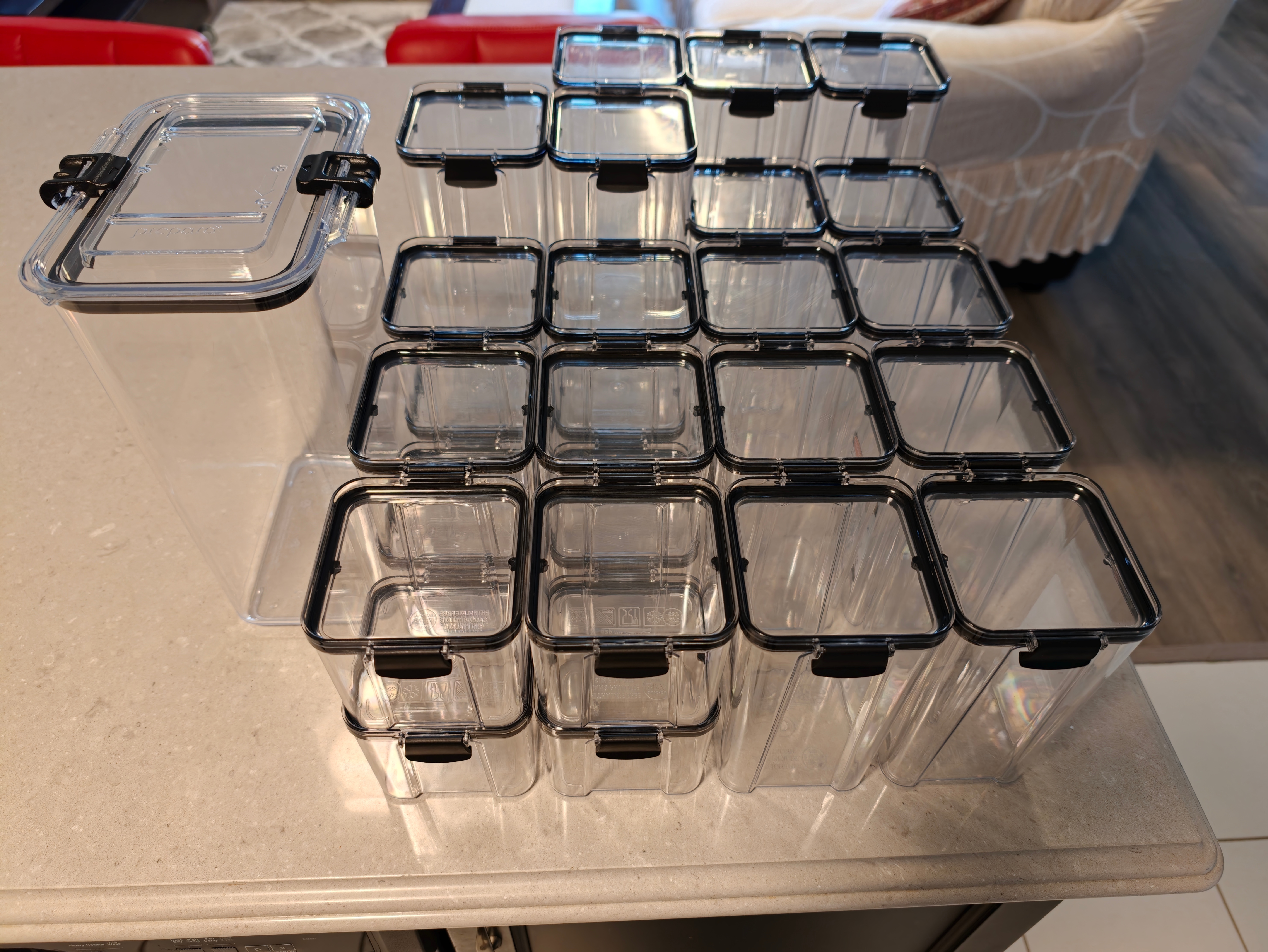 Square Storage Containers with Clip Lock Lids - Multiple Sizes