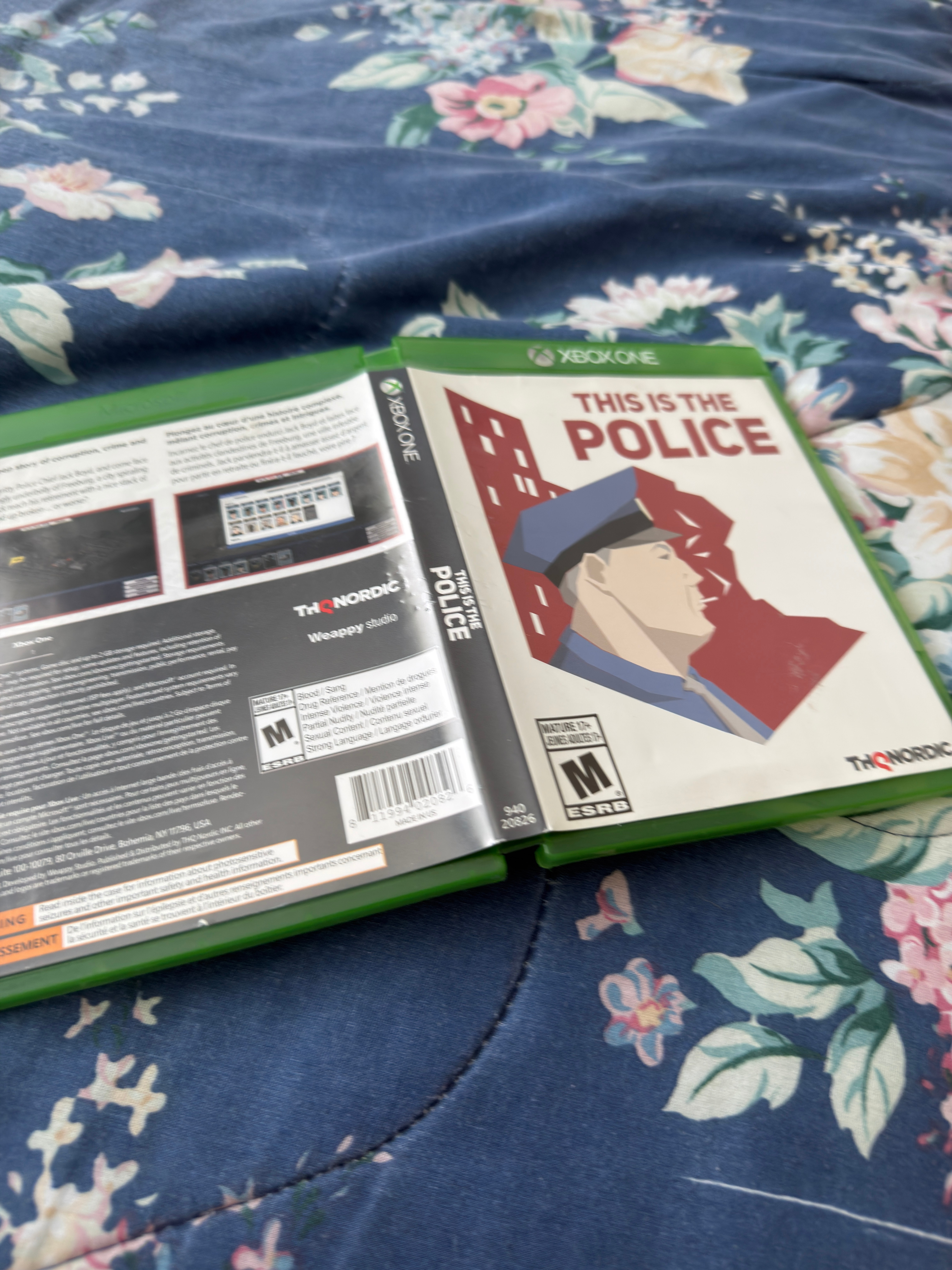 This is the Police Xbox One Game - photo 4