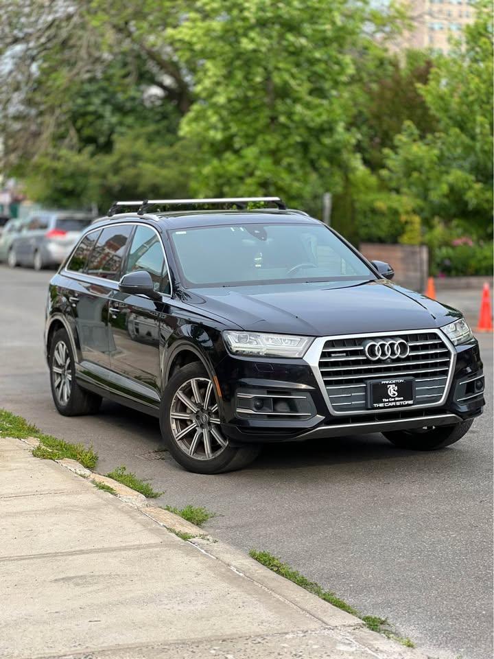 2017 Audi Q7 3.0T Quattro Prestige Sport Utility 4D - photo 3