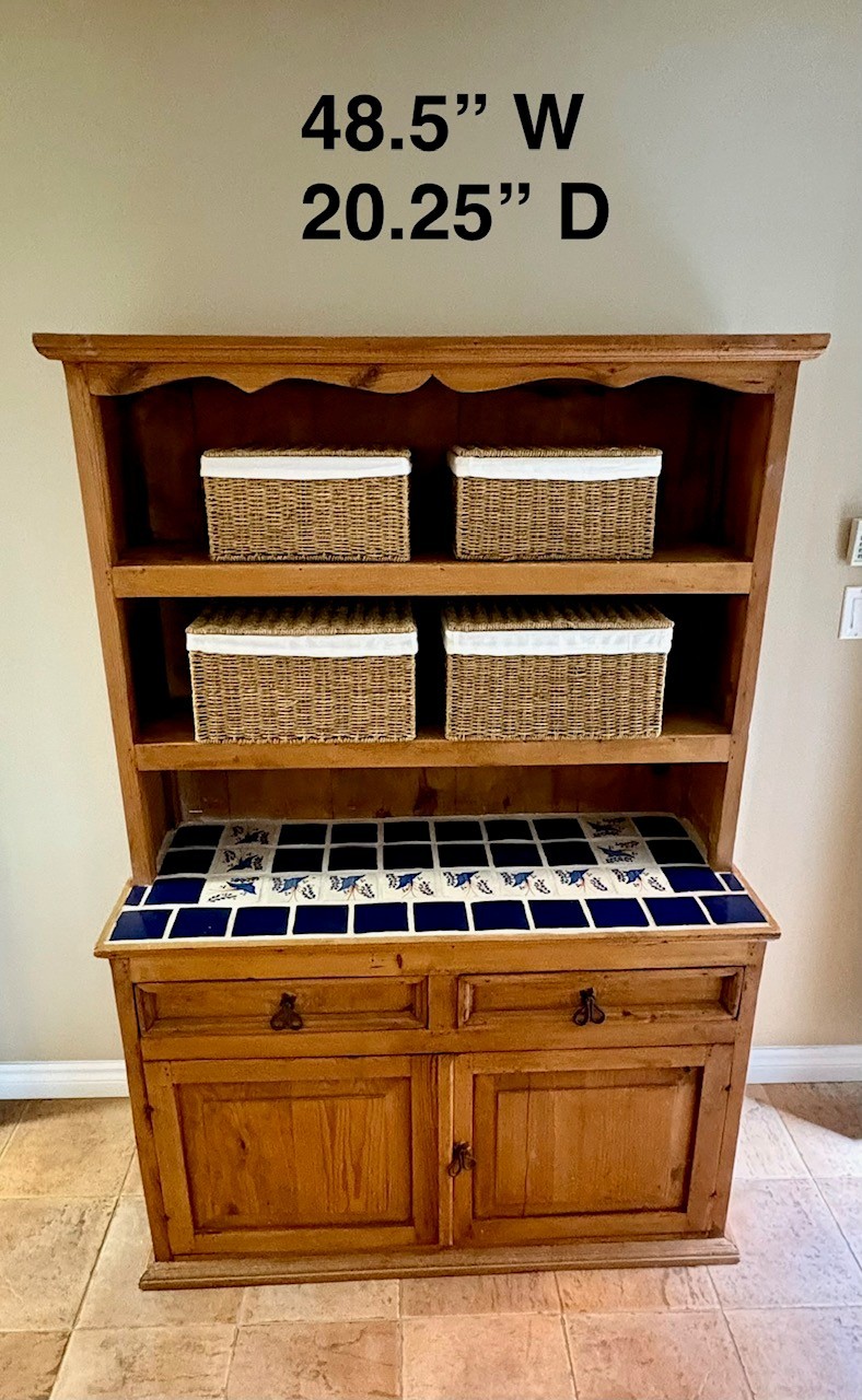 Wooden Hutch with Ceramic Tile - photo 2