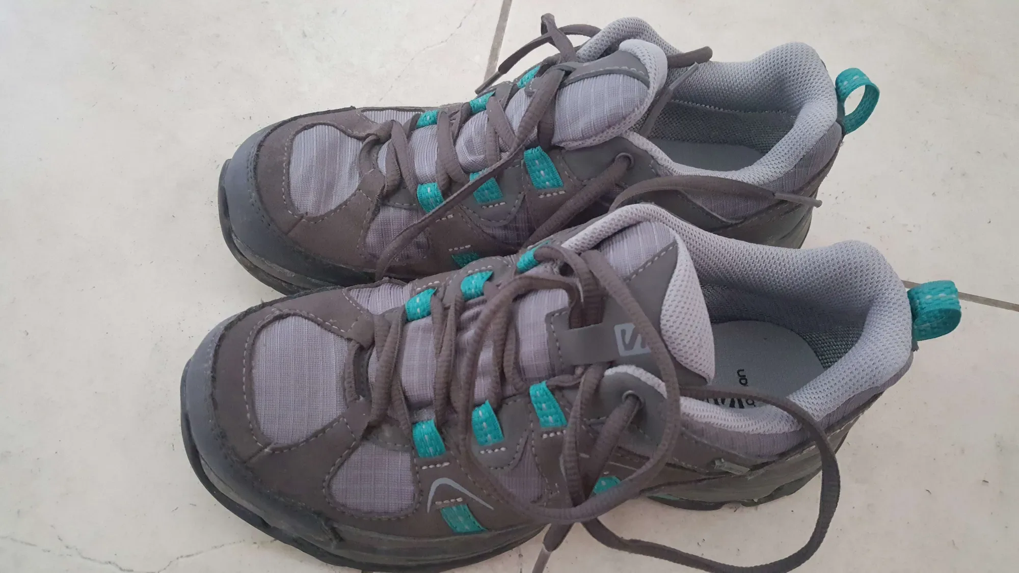 Solomon Trail Shoes/ Hiking Boots w Ortholite Soles - 4.5UK/6 US - photo 2