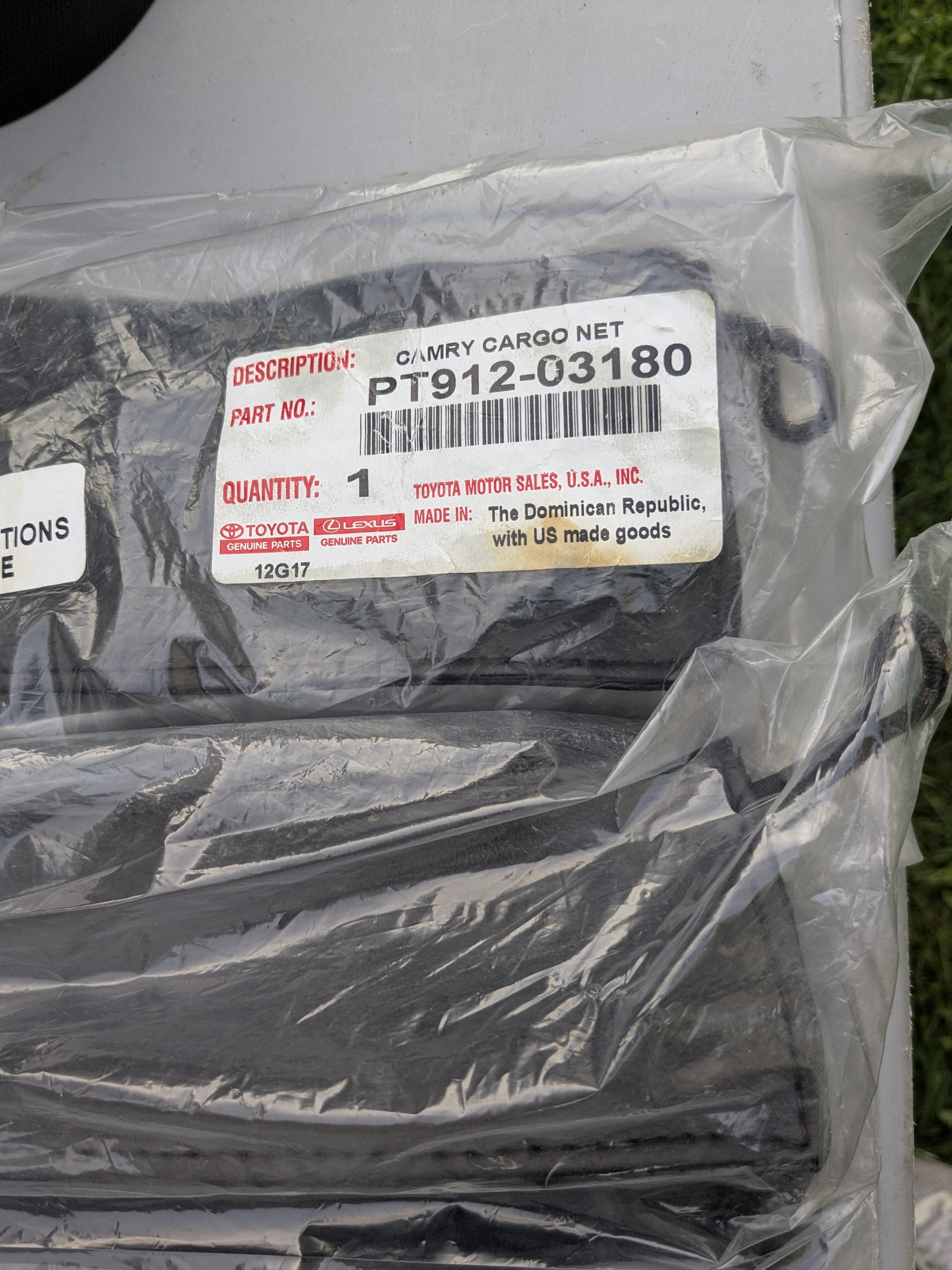 Toyota Camry 2018-2024 Floor Mats & Cargo Nets - photo 2