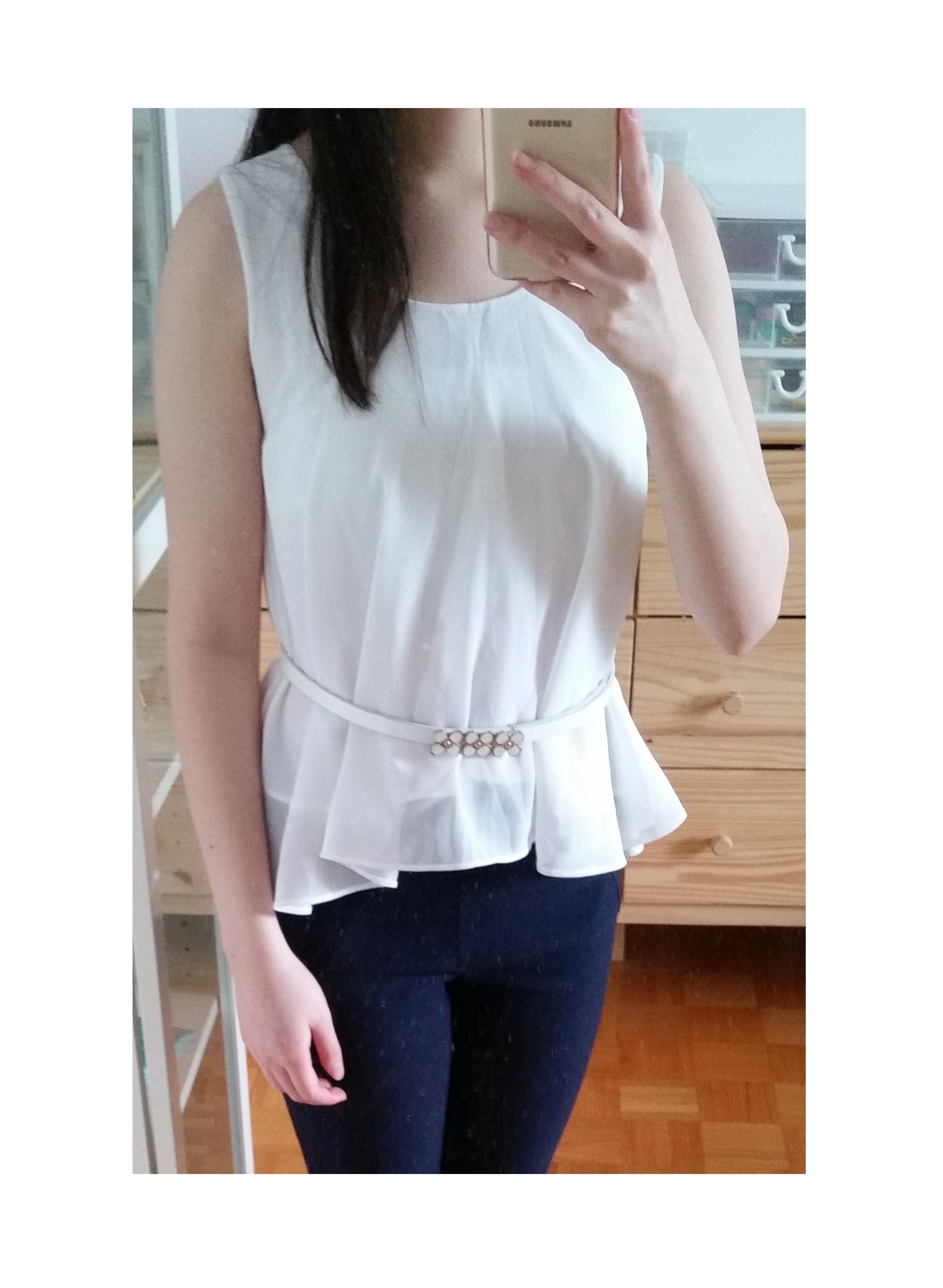 Cute Cropped Flowy Sheer White Summer Tank Top