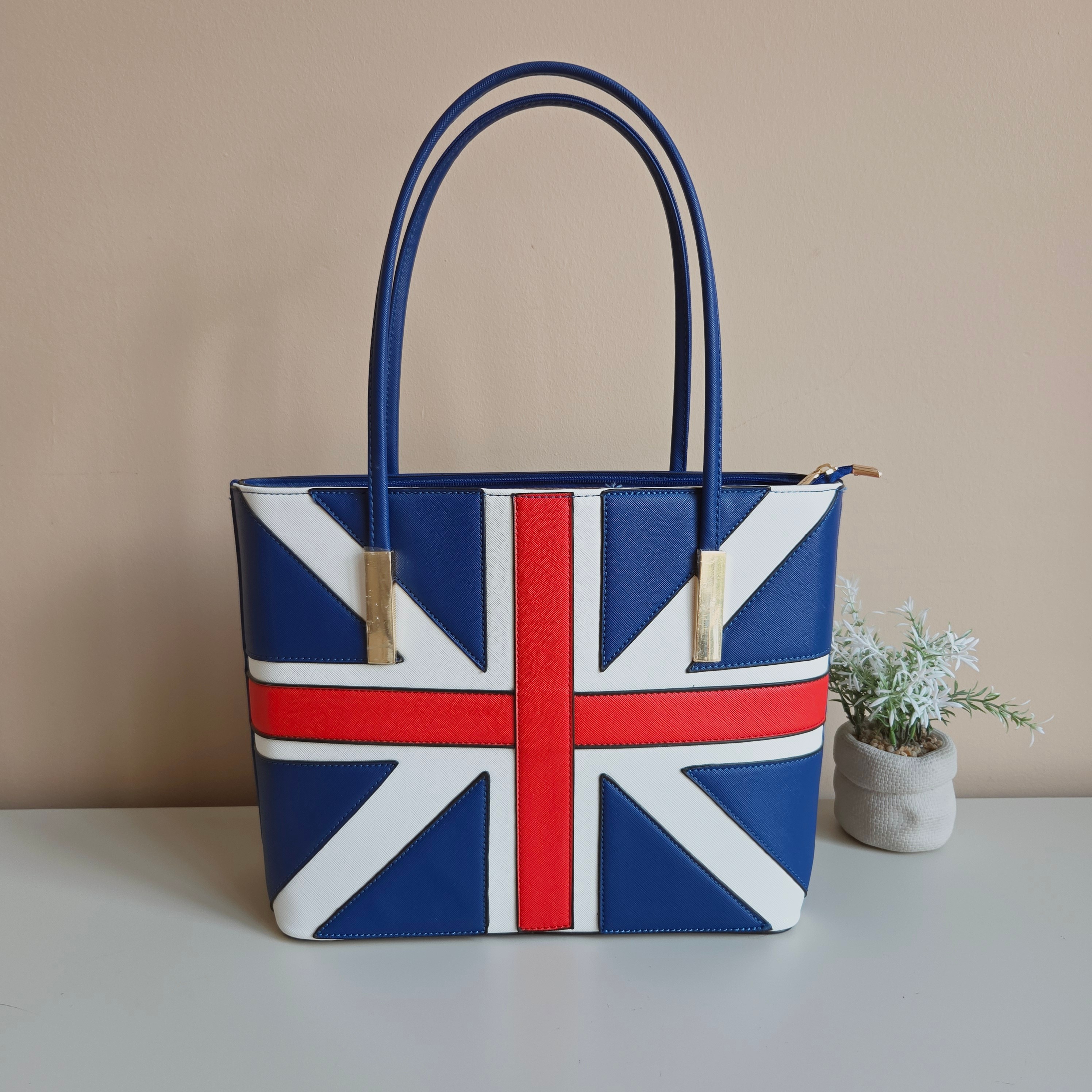 Darling’s - Large Union Jack Handbag - NEW! 🇬🇧