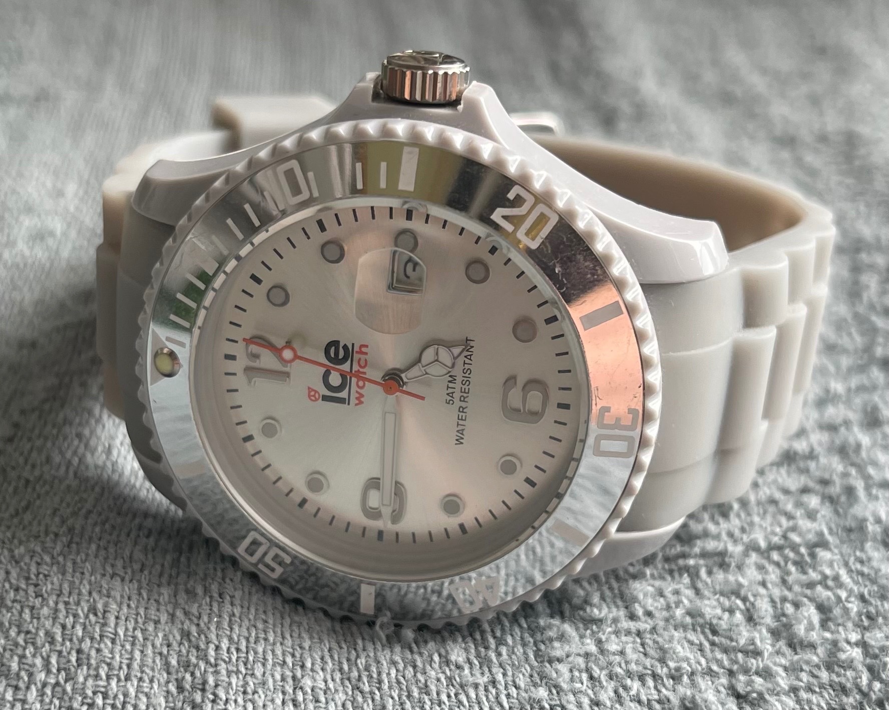 Ice-Watch Ice-Forever Matte Grey Watch (Needs Battery)