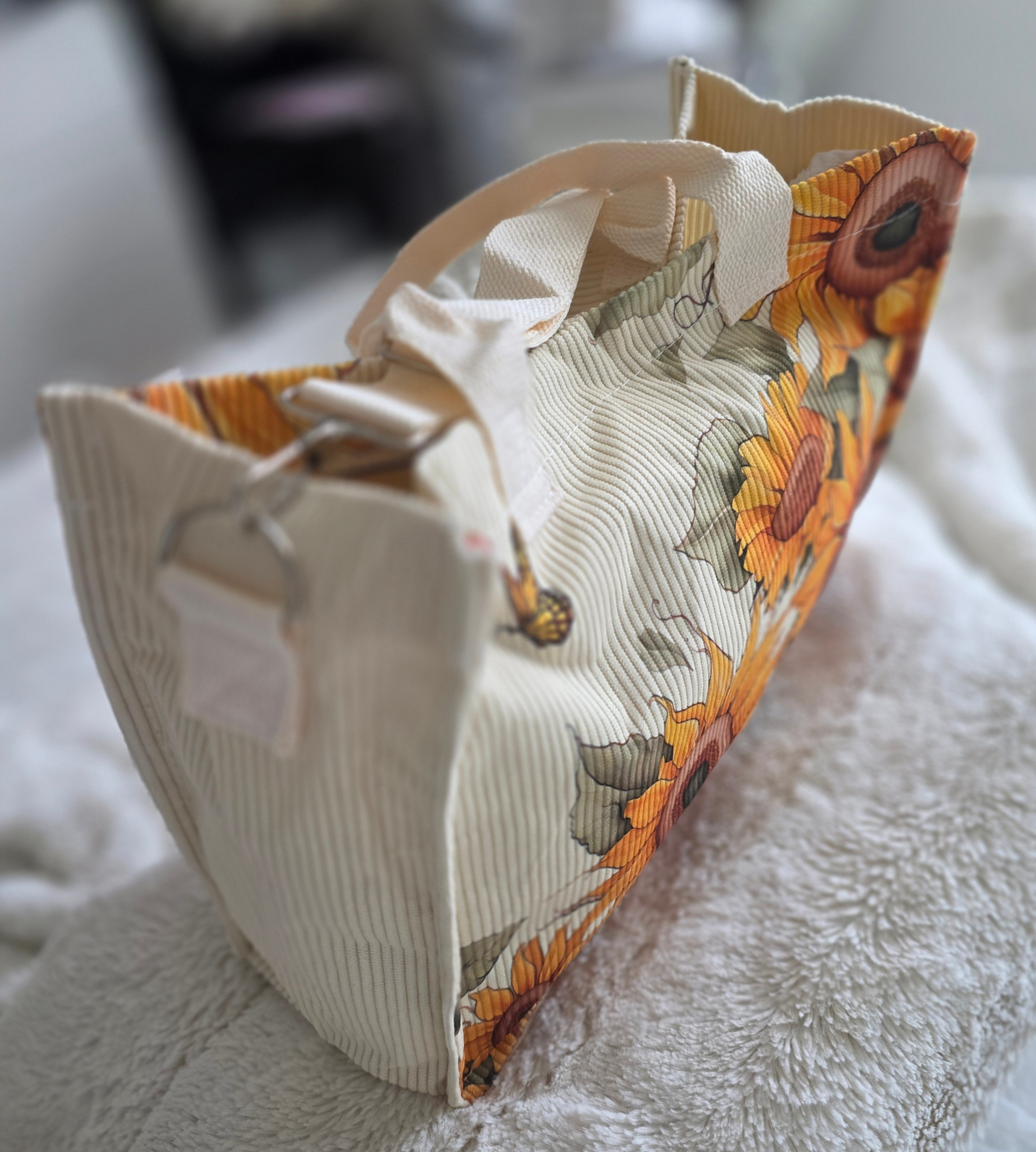 Ladies-Medium-"Sunflower & Butterfly" Pattern Corduroy Tote Bag - photo 3