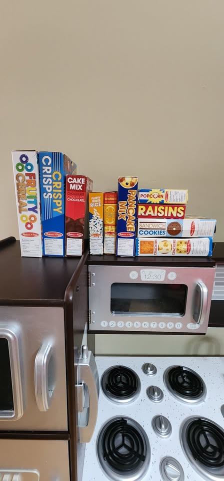 HUGE Play Kitchen Bundle - Kitchen + TONS of M&D Accessories! - photo 2