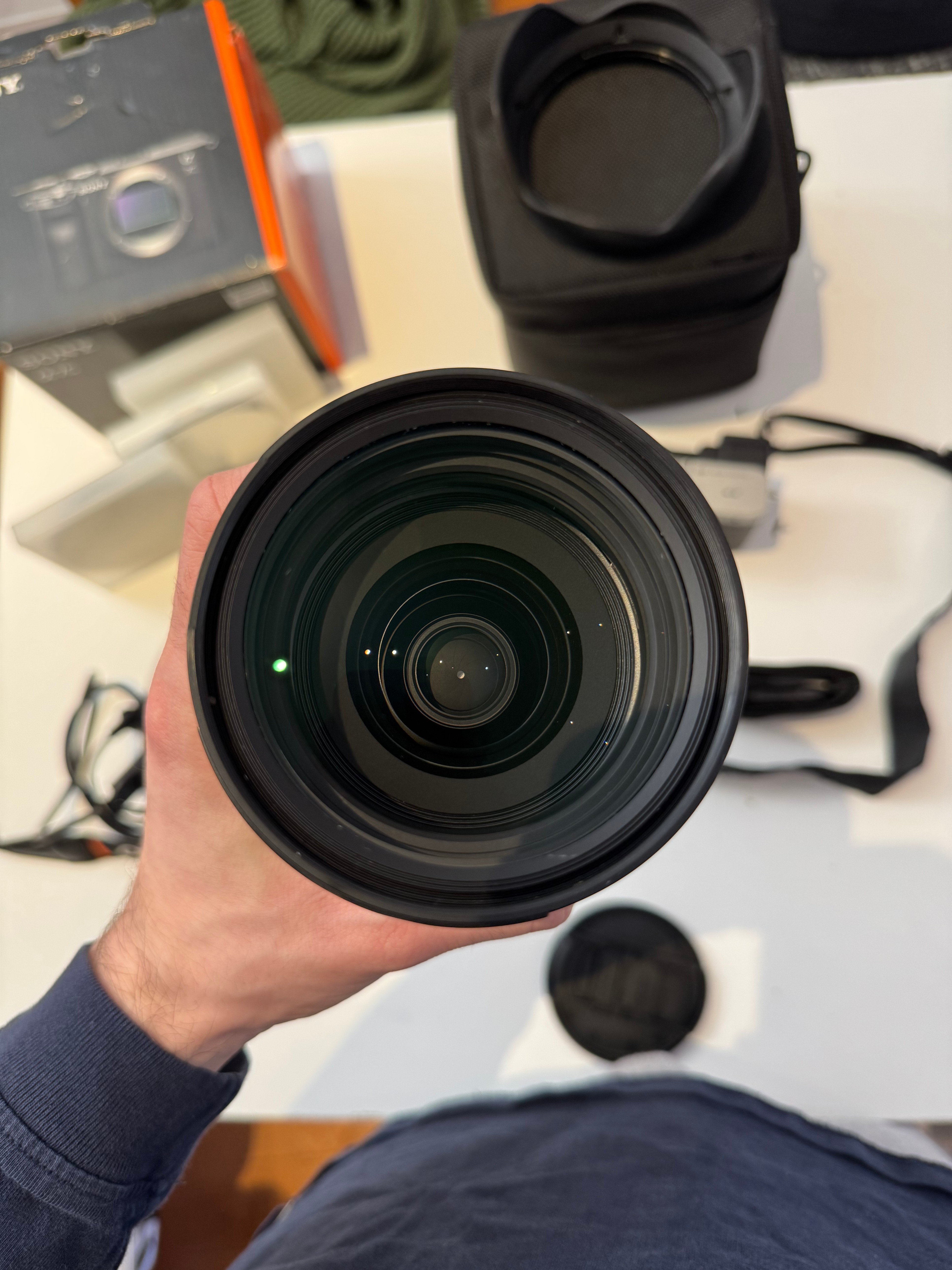 Sony a7C (Silver) + Sigma 24-70mm f/2.8 Art + extras - photo 5