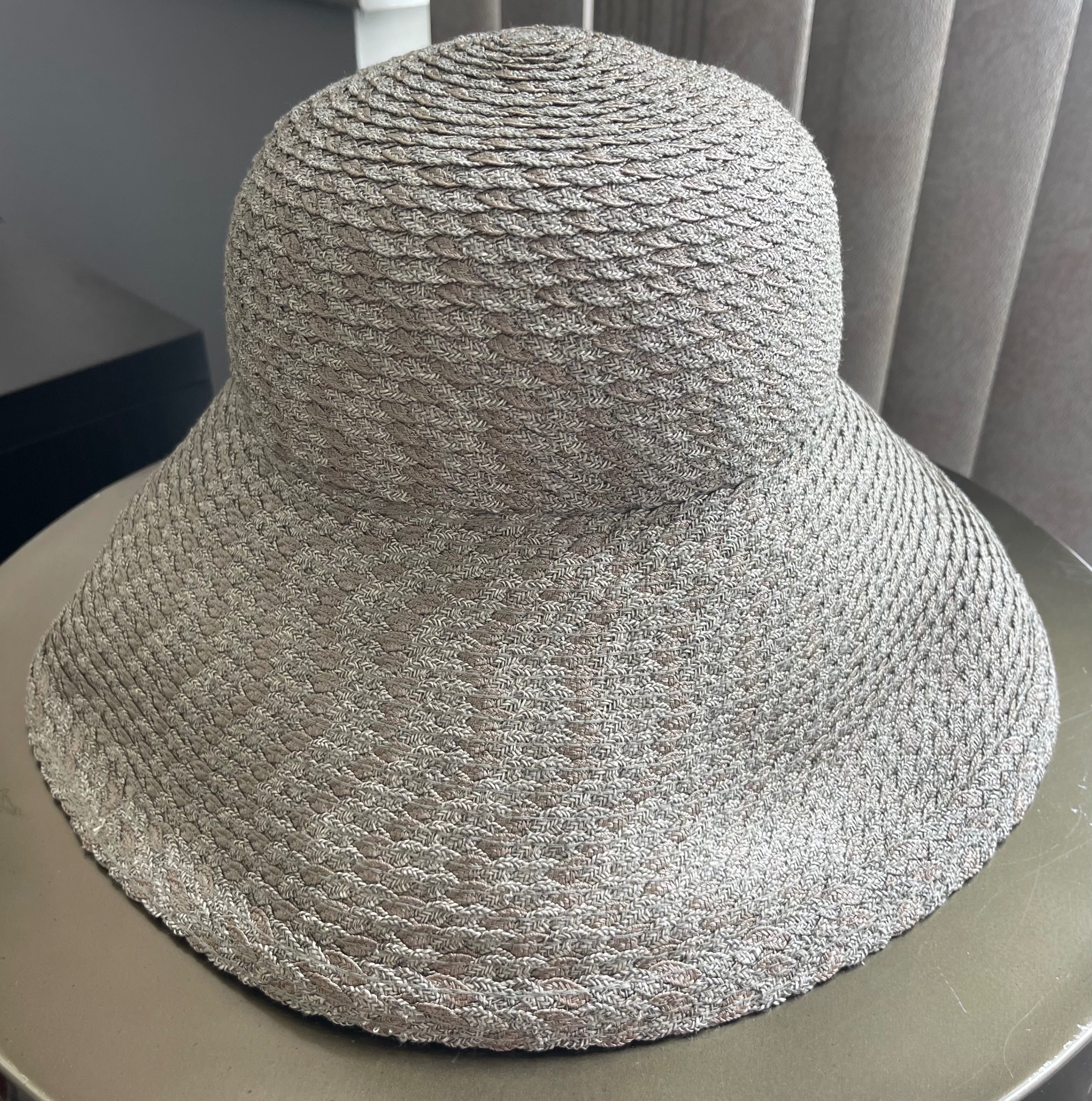 Vintage Eric Javits "Hampton" Packable Squishee Hat