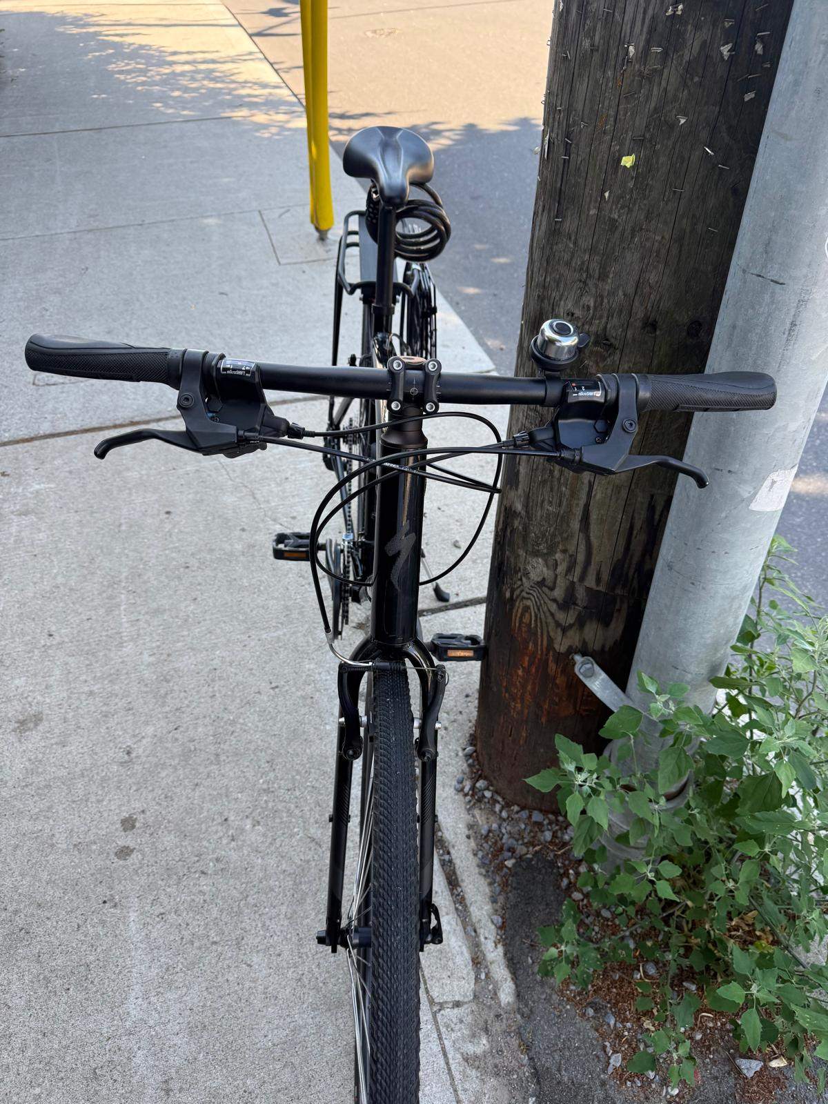 Upgraded Specialized Sirrus Commuter Bike - XL - photo 3