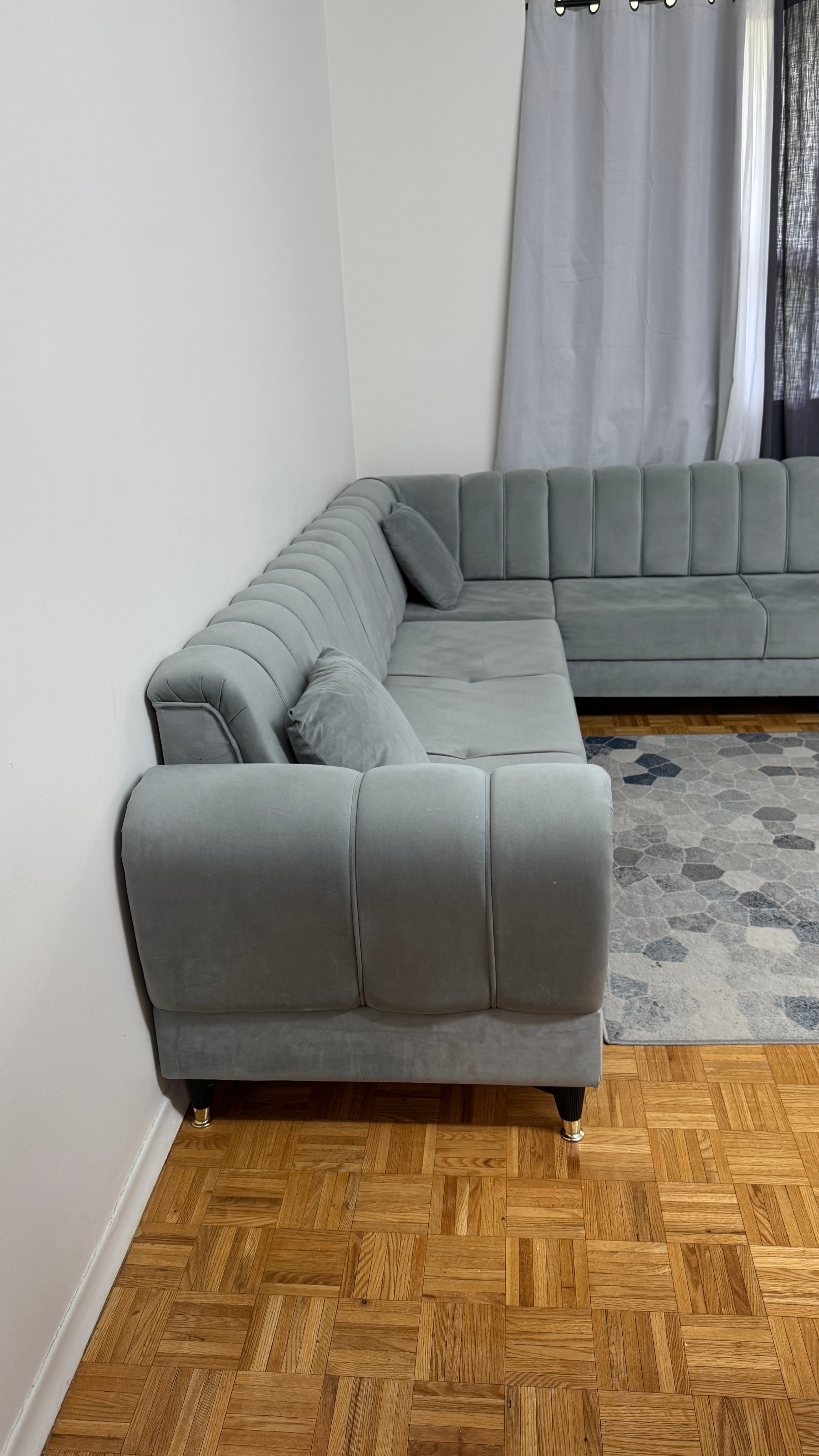 Italian-Style Grey L-Shaped Sectional Sofa – 9ft x 8ft - photo 5
