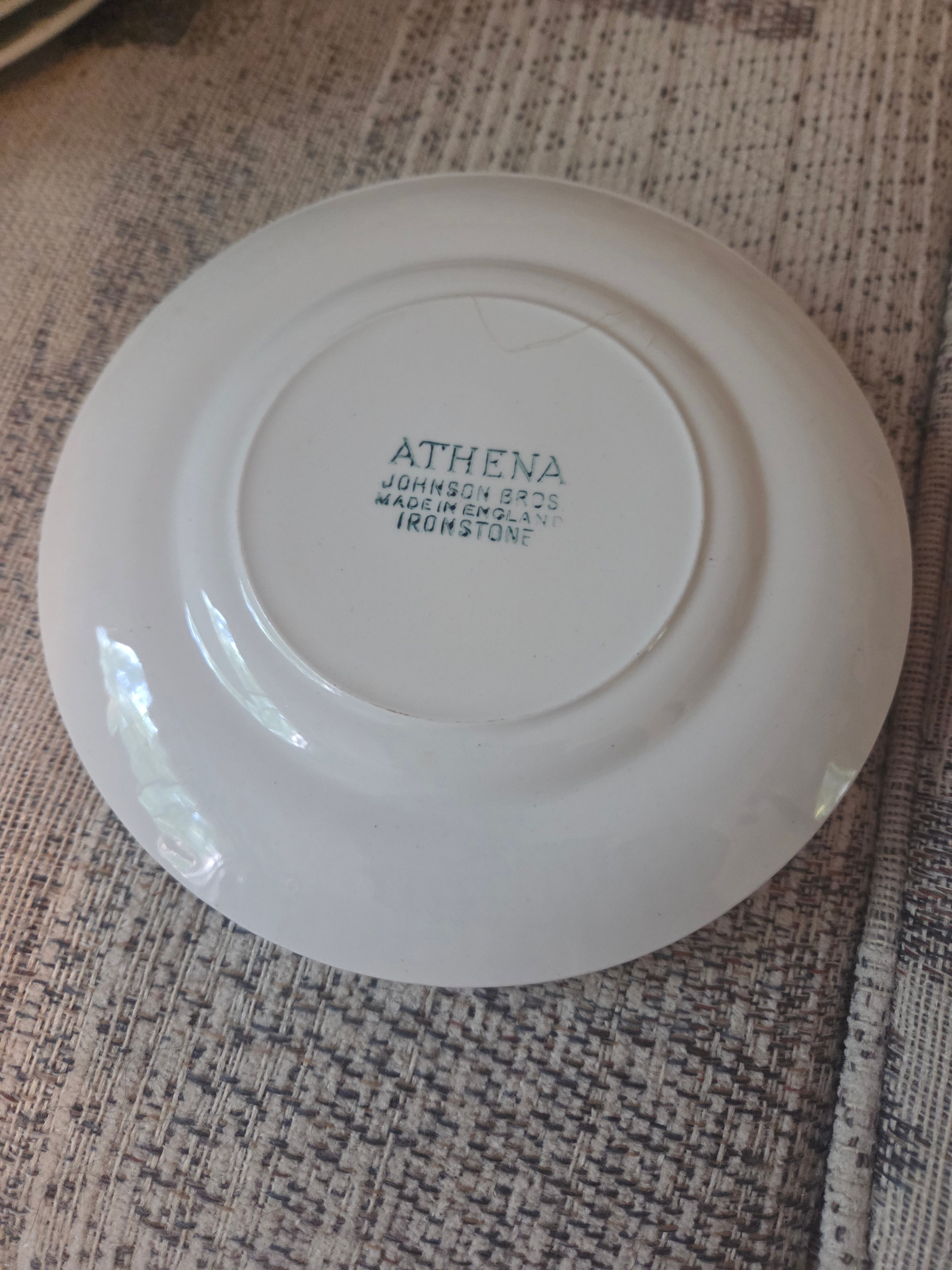4pc Vintage Johnson Bros England "Athena" Ribbed Luncheon Plates - photo 2