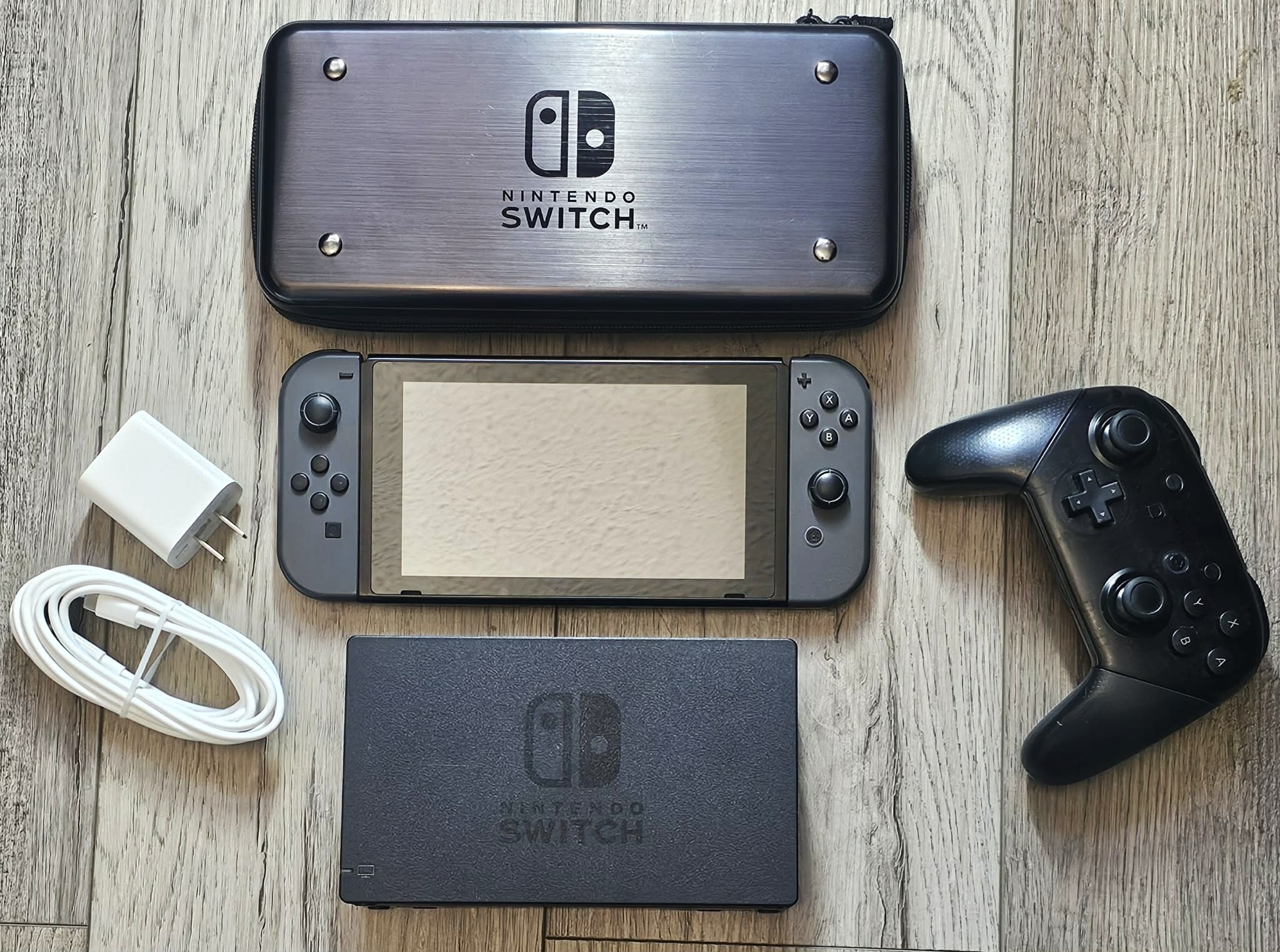 🔥Nintendo Switch Bundle!