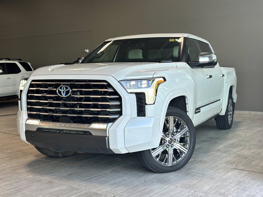 2024 Toyota Tundra - photo 3