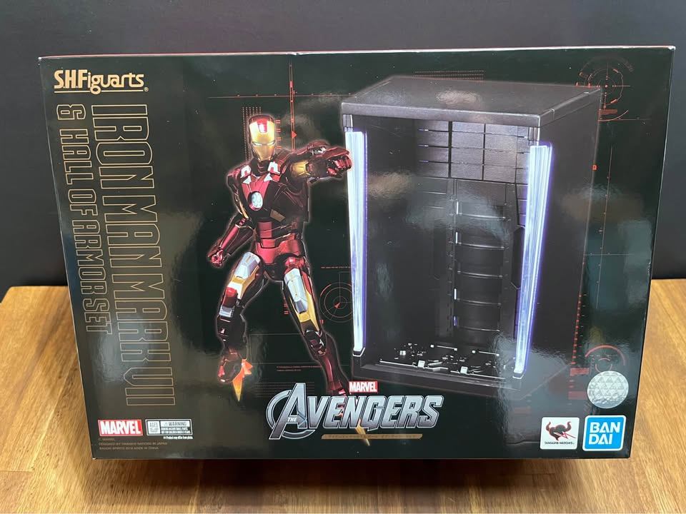 S.H.Figuarts Iron Man Avengers Mark VII & Hall of Armor Set - photo 2