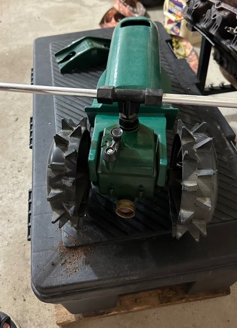 Orbit Green Traveling Sprinkler