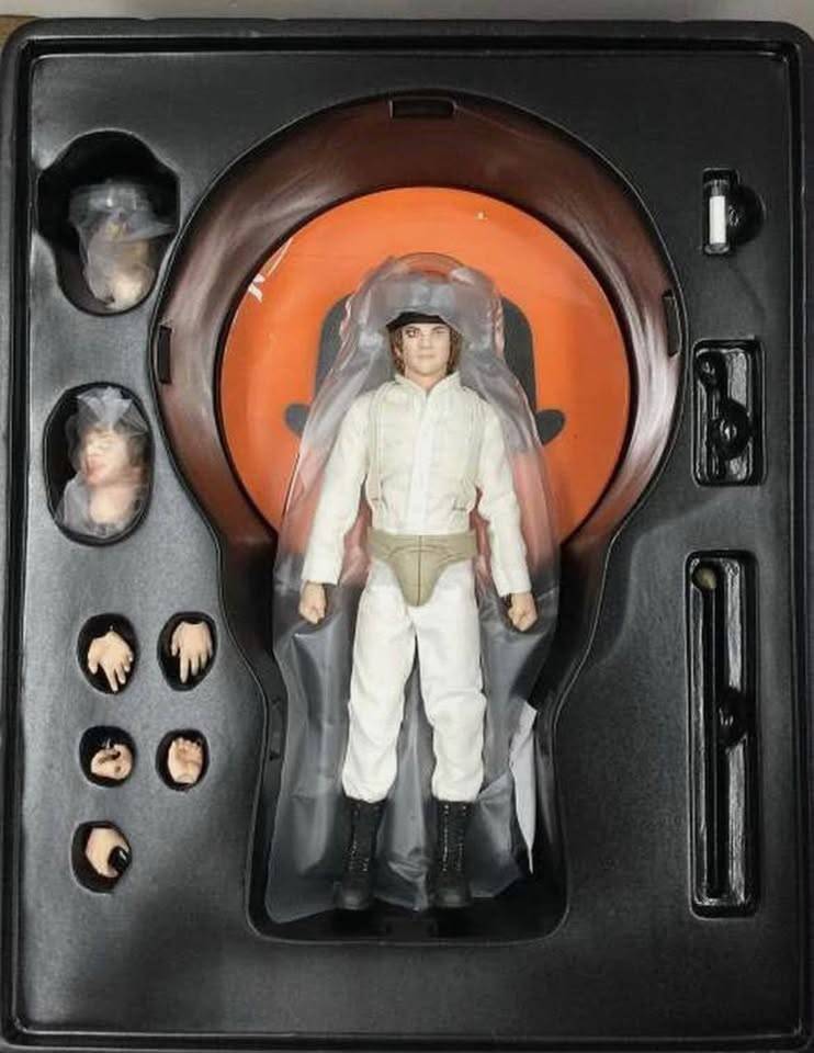 Rare Mezco Clockwork Orange Alex DeLarge Figure - photo 3