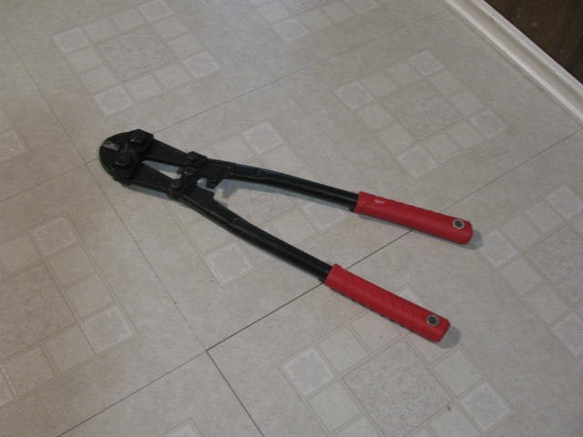 Milwaukee 18 Inch Bolt Cutters - photo 2