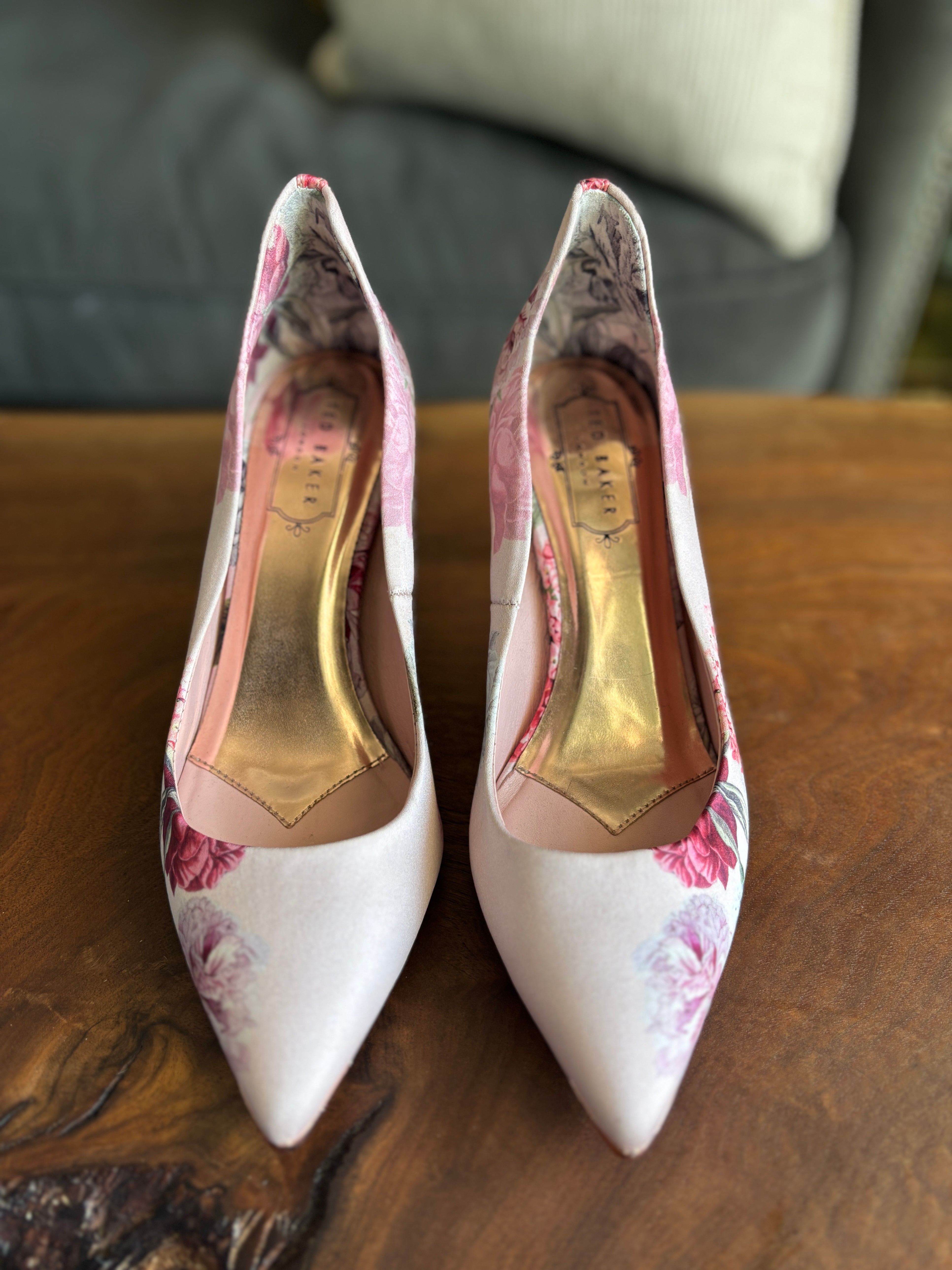 Ted Baker Hallden Floral Pointed Toe Heels Size 37 / US 6.5 - photo 3