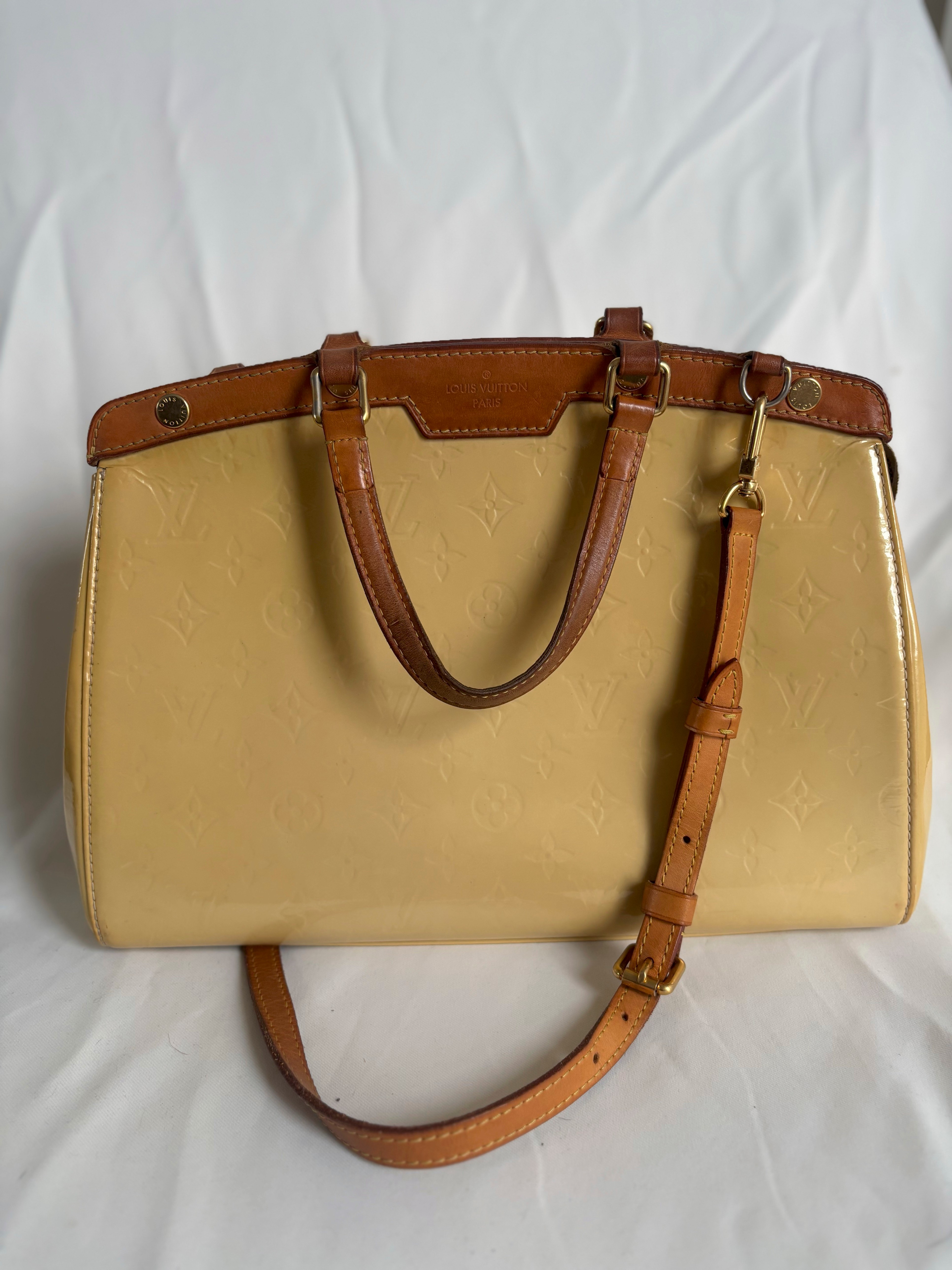 Louis Vuitton Yellow Brea Bag WITH DUSTBAG - photo 2