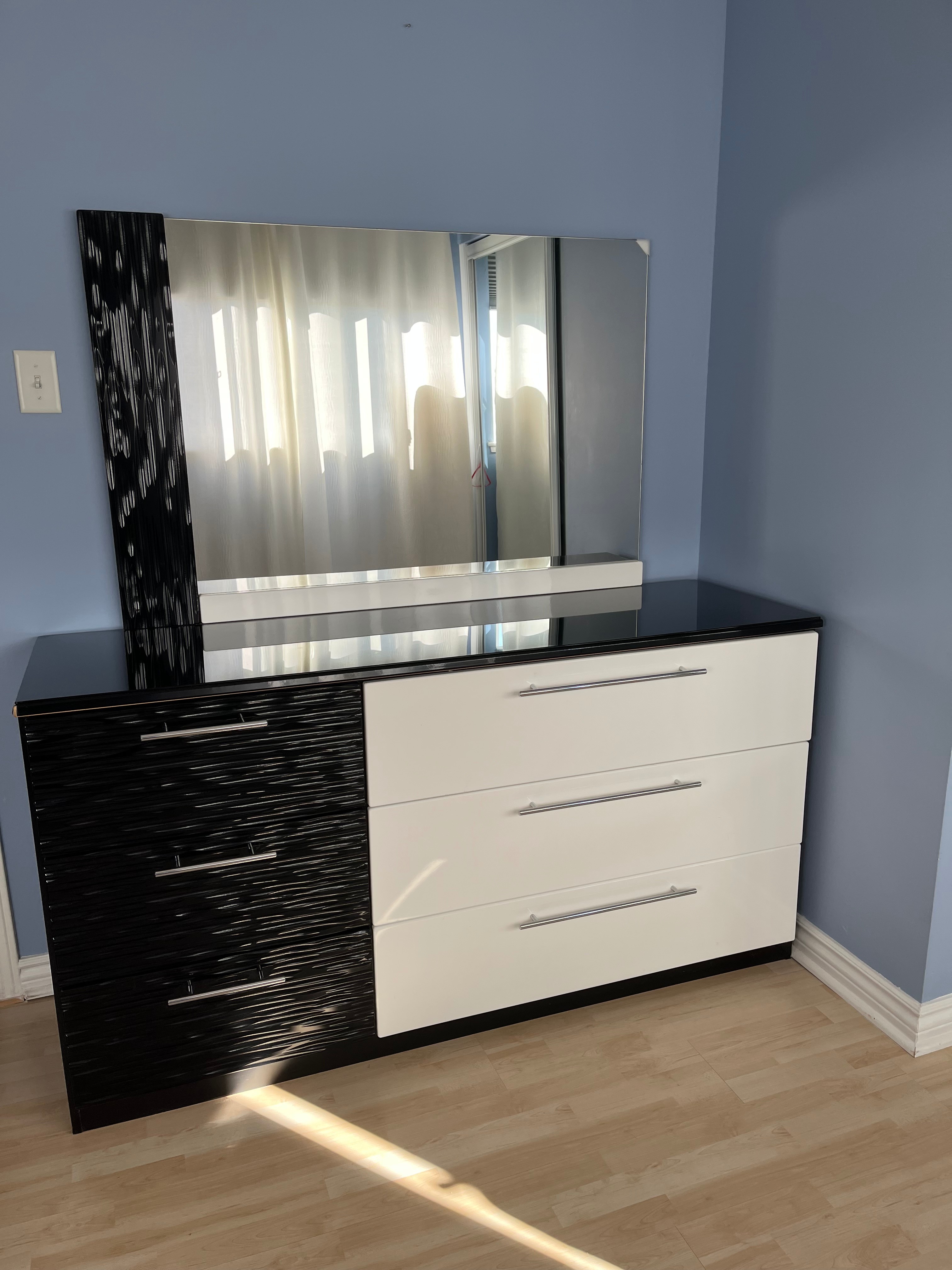 Bedroom Set by Ashley Furniture $300 - photo 4
