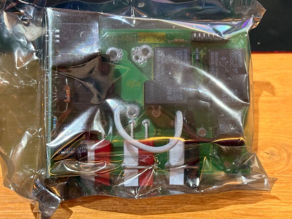 Alpha Technologies 704-606-23-005 Relay Power Control Board