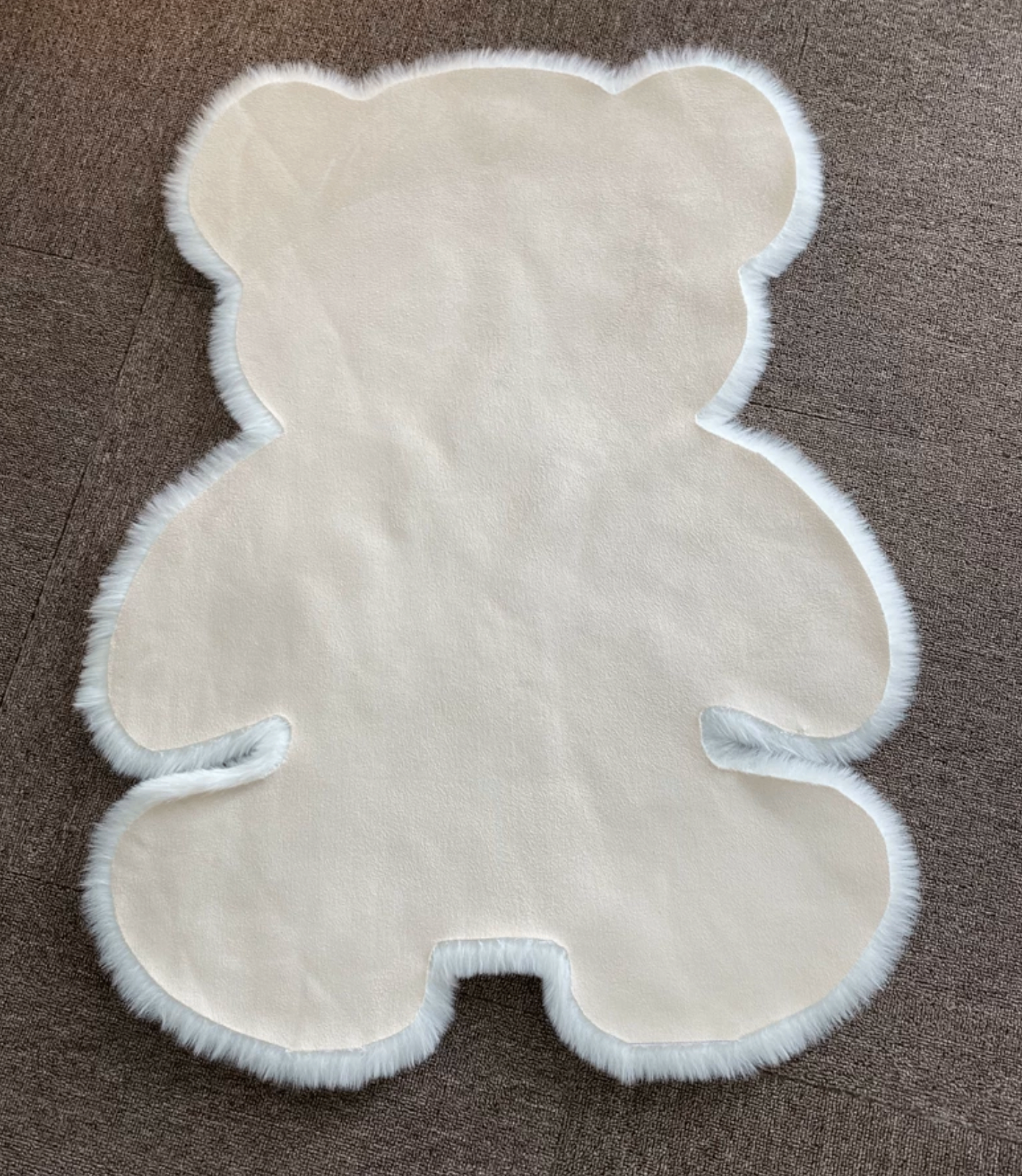 New Teddy Bear-Shaped Faux Sheepskin Rug - photo 5