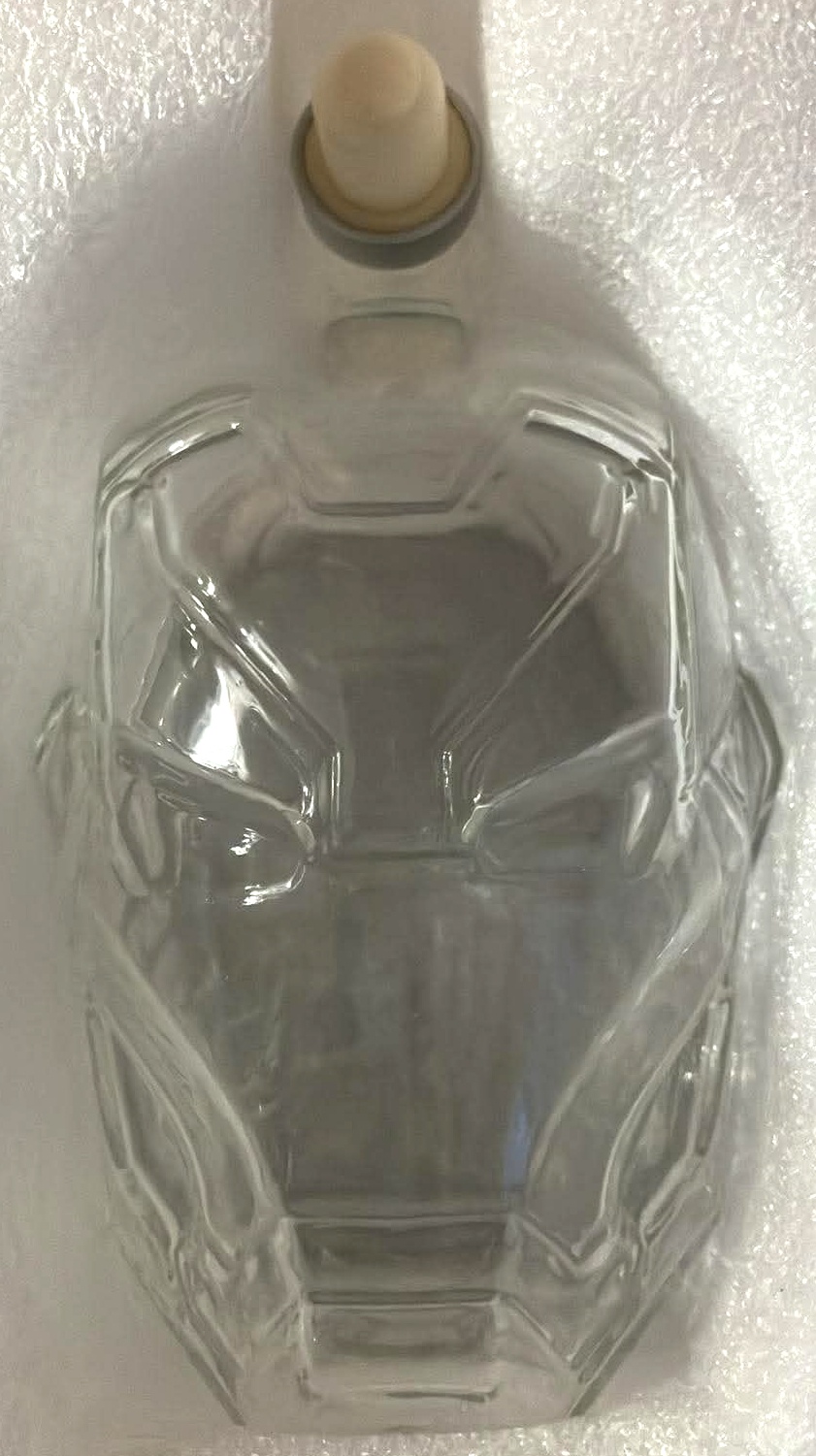Yingluo Glass Iron Man Whiskey Decanter Set with 2 Glasses New - photo 4