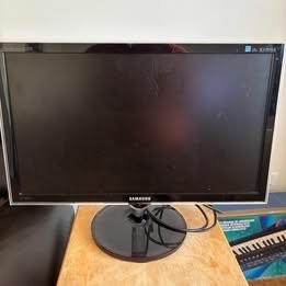 Samsung PX2370 (23inch) monitor for sale