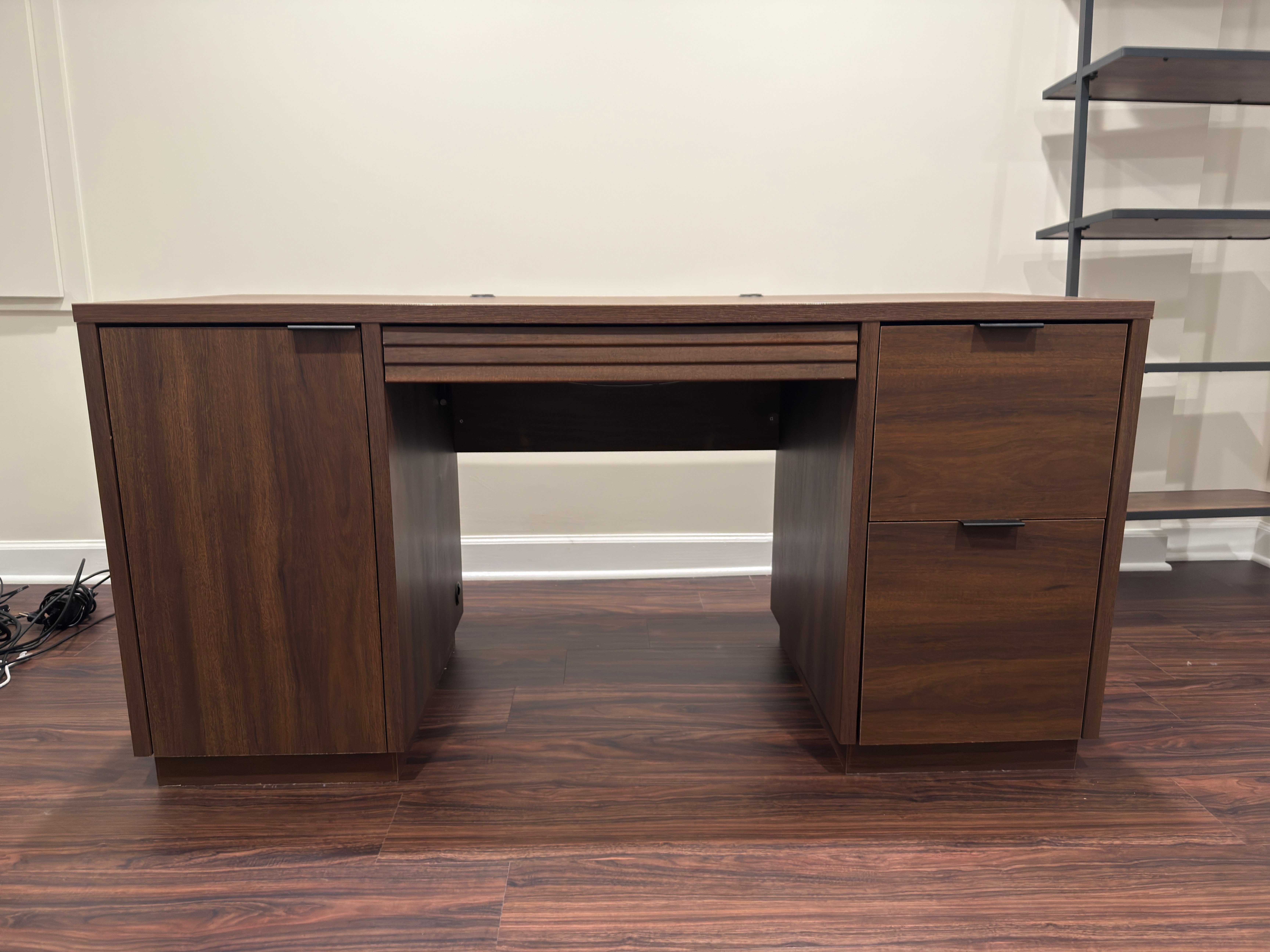 Sauder Englewood Computer Desk — Spiced Mahogany