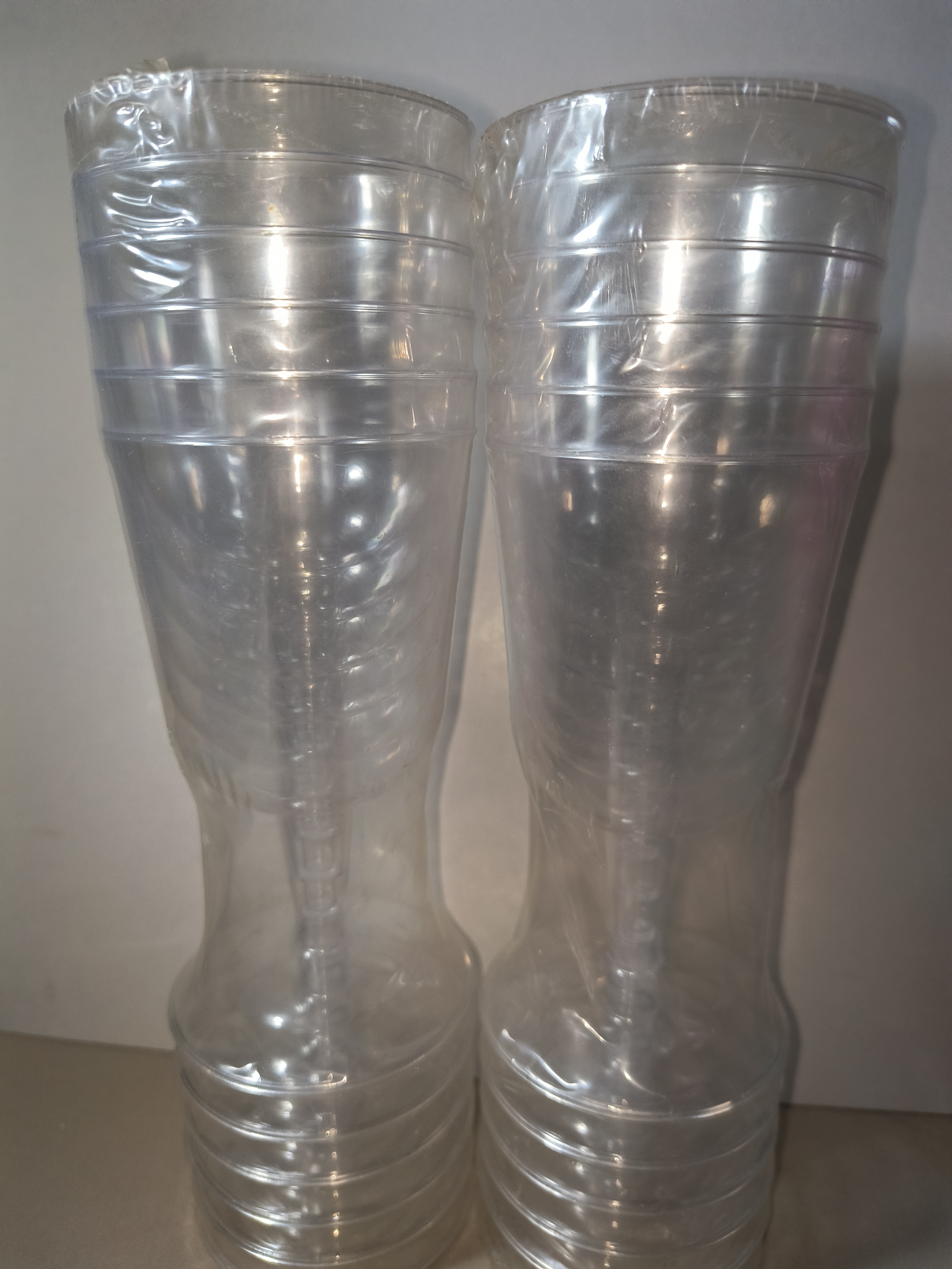 5 Packs of Bulk Party Drinkware Plastic Tumblers & Wine Glasses! - photo 2