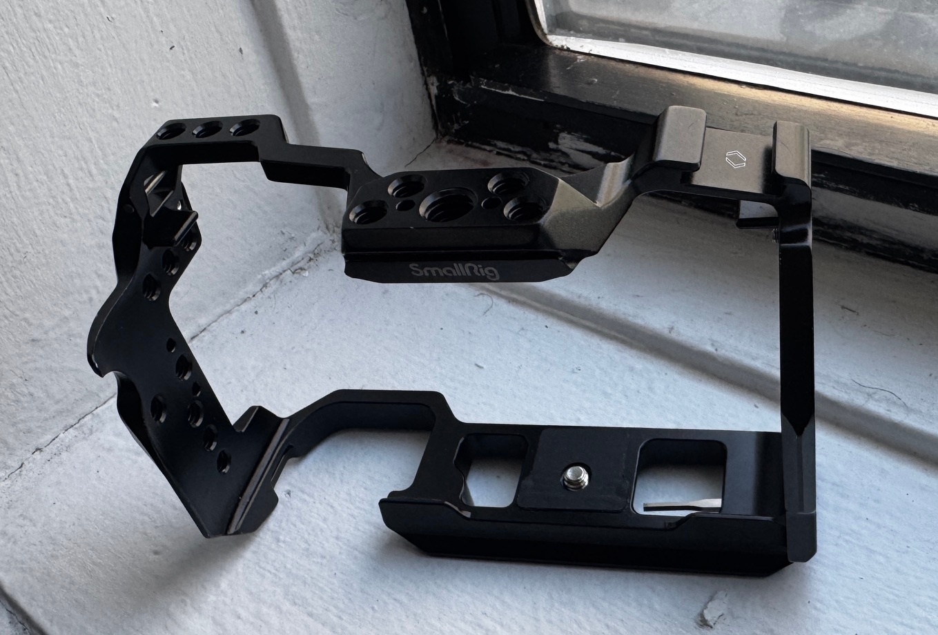SmallRig “Black Mamba” Cage for Canon R6 Mark II & III - photo 2