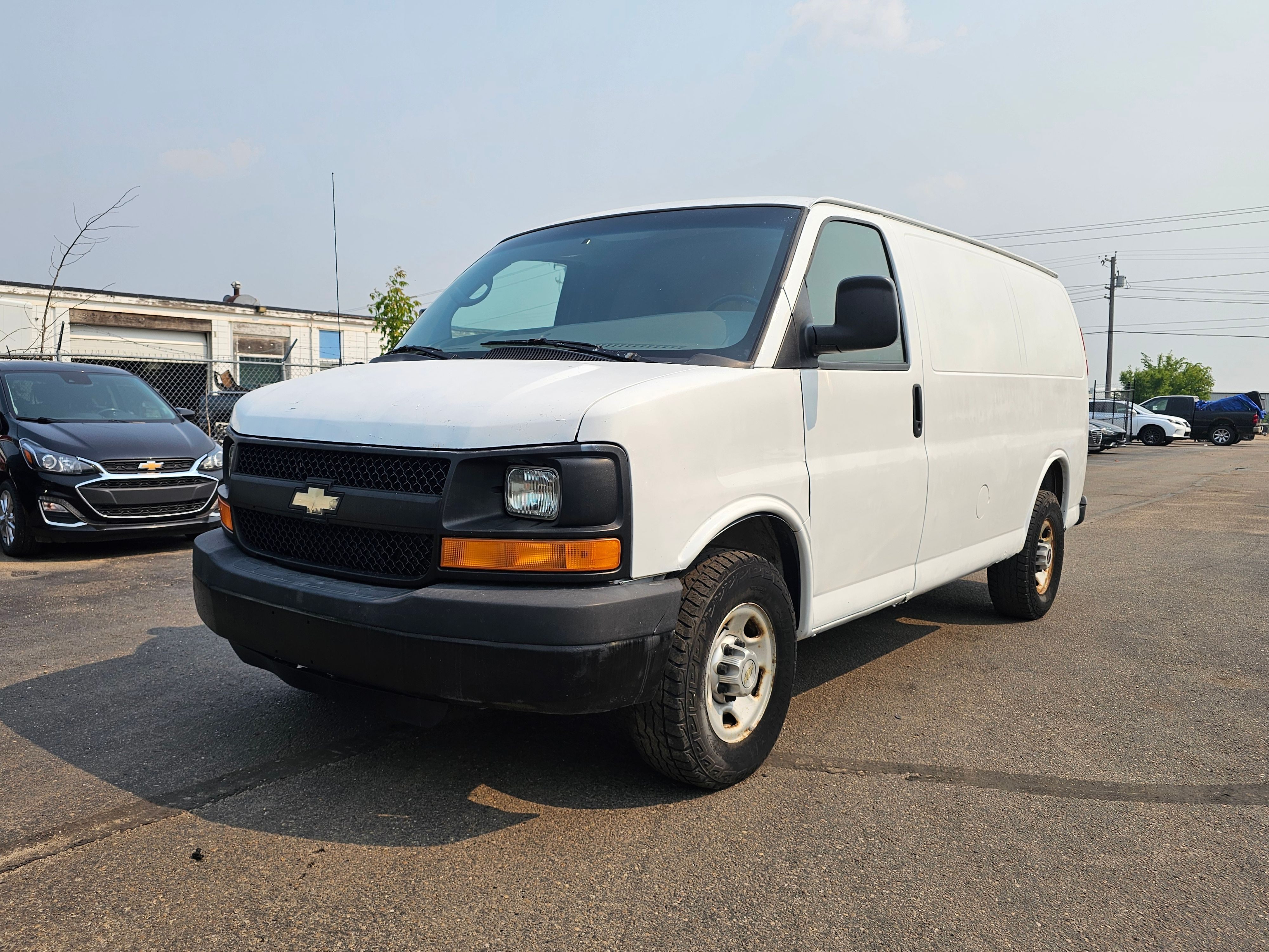 2010 CHEVROLET EXPRESS