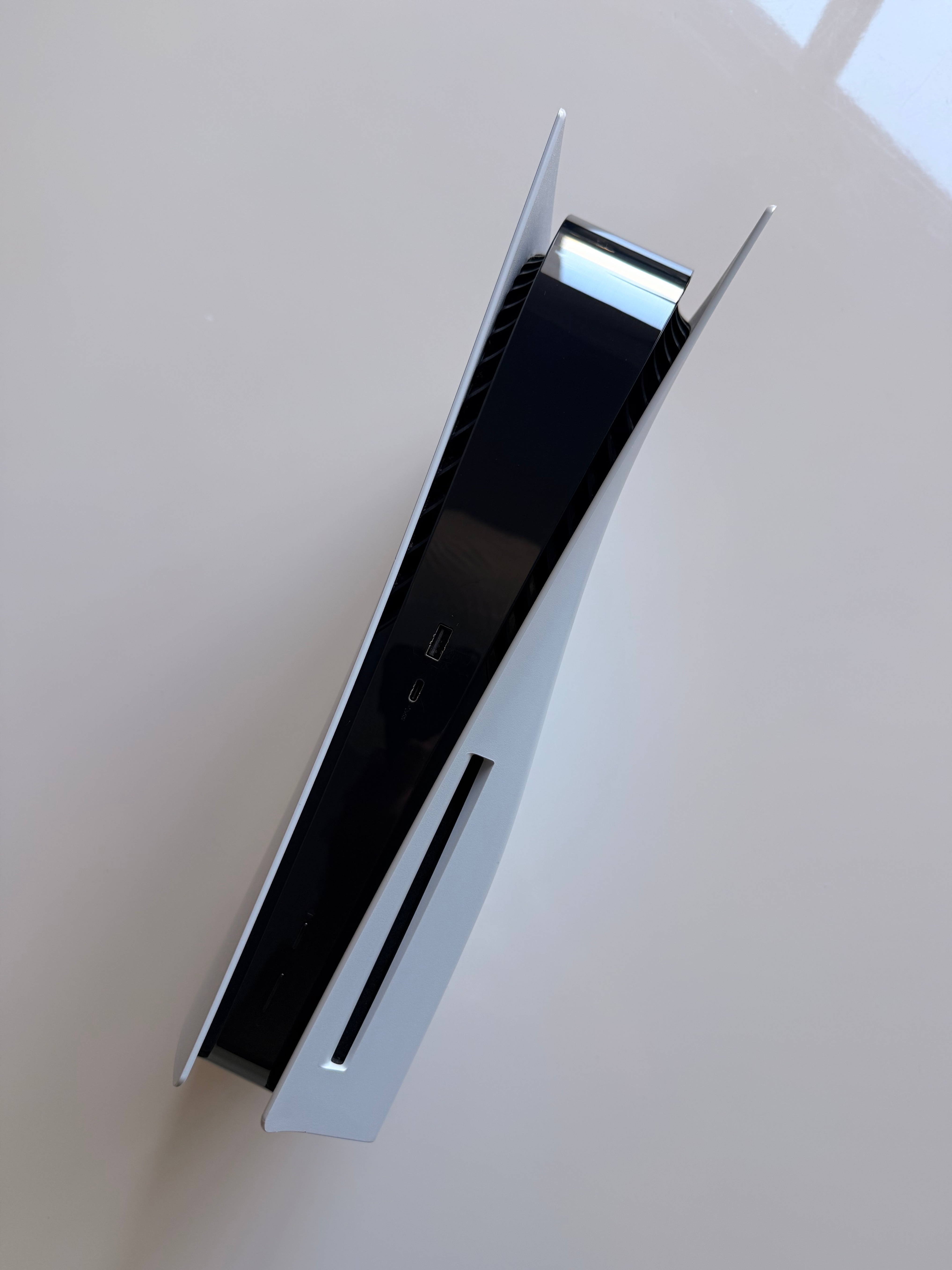 Sony PlayStation 5 Console - photo 3