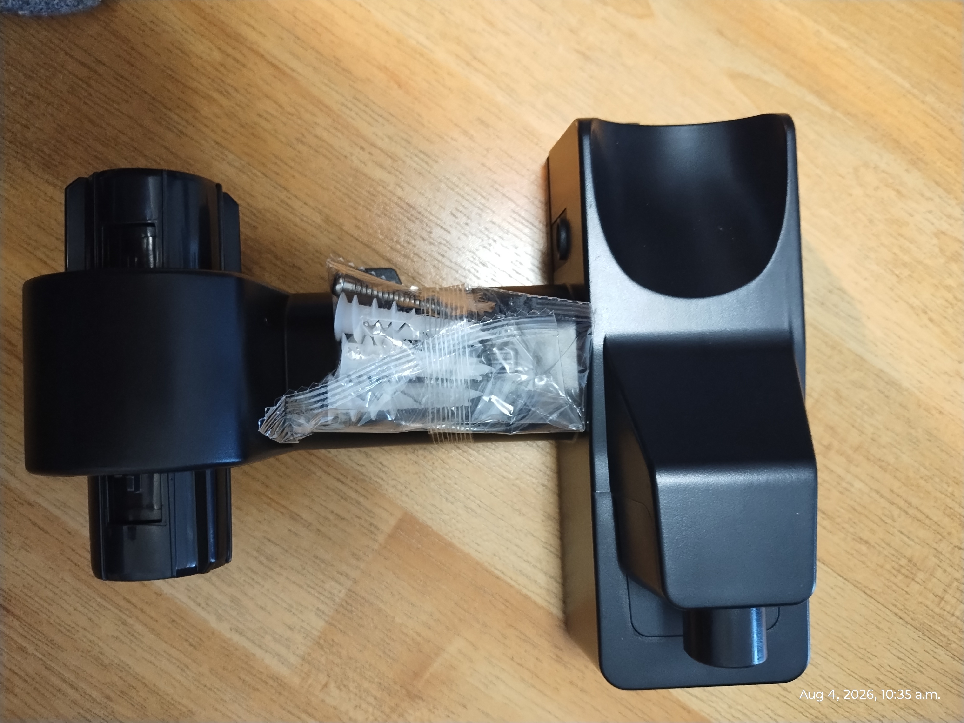 Genuine Bissell FurFinder Upholstery Tool + Wall Mount Kit - photo 3