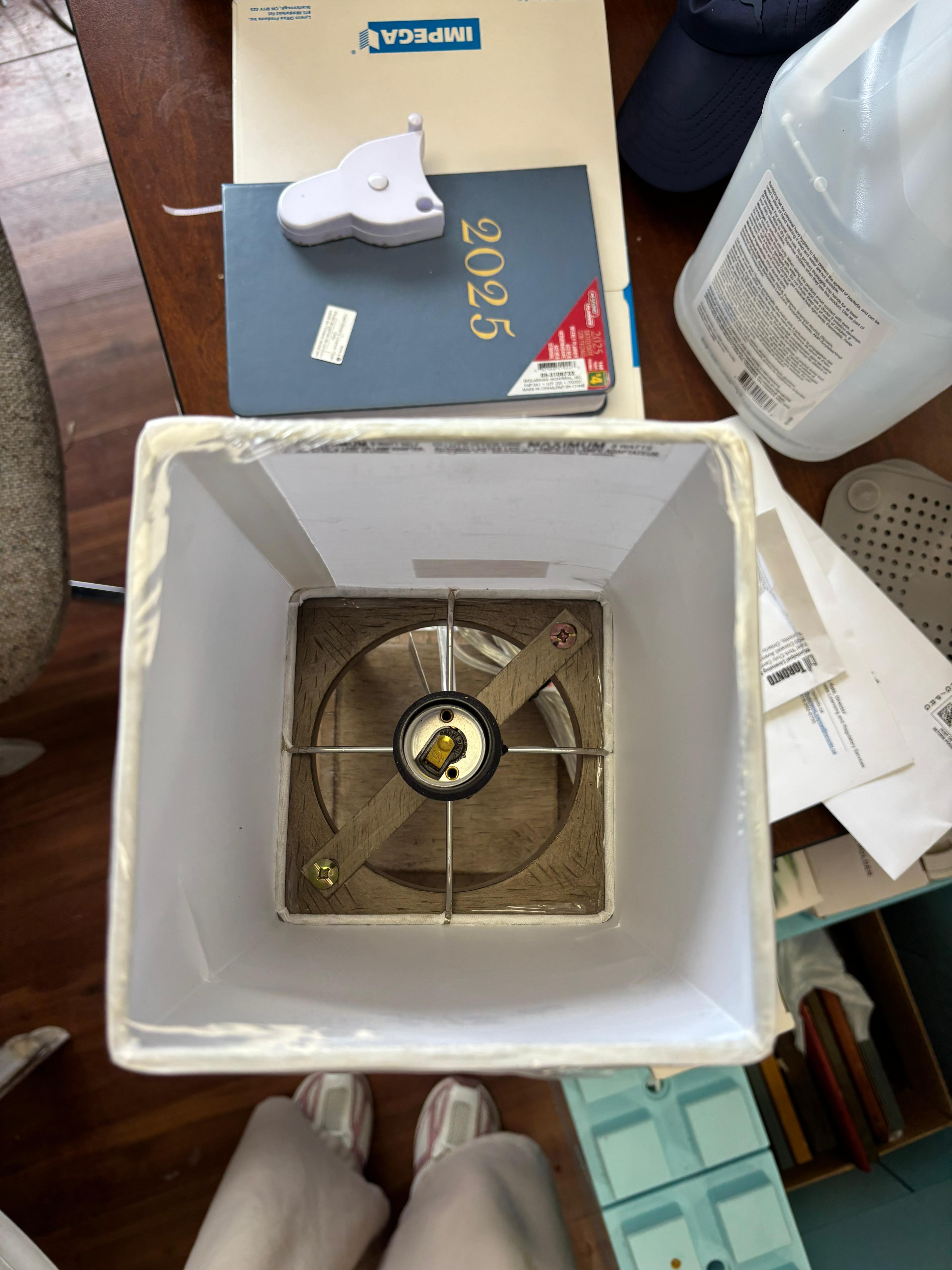 Hometrends Accent Table Lamp - New - $13 - photo 4