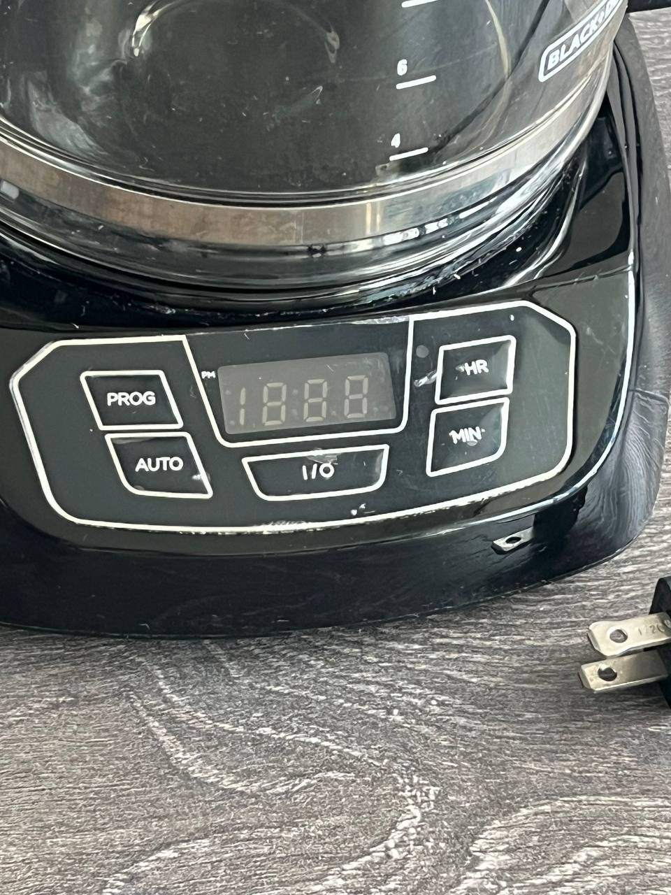BLACK+DECKER 12-Cup Coffee Maker - photo 2