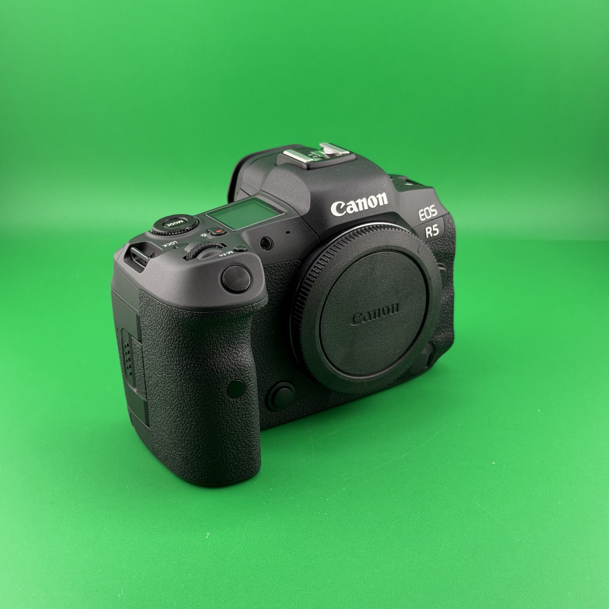 Canon EOS R5 - Body Only - Mirrorless Camera - Like New - photo 2