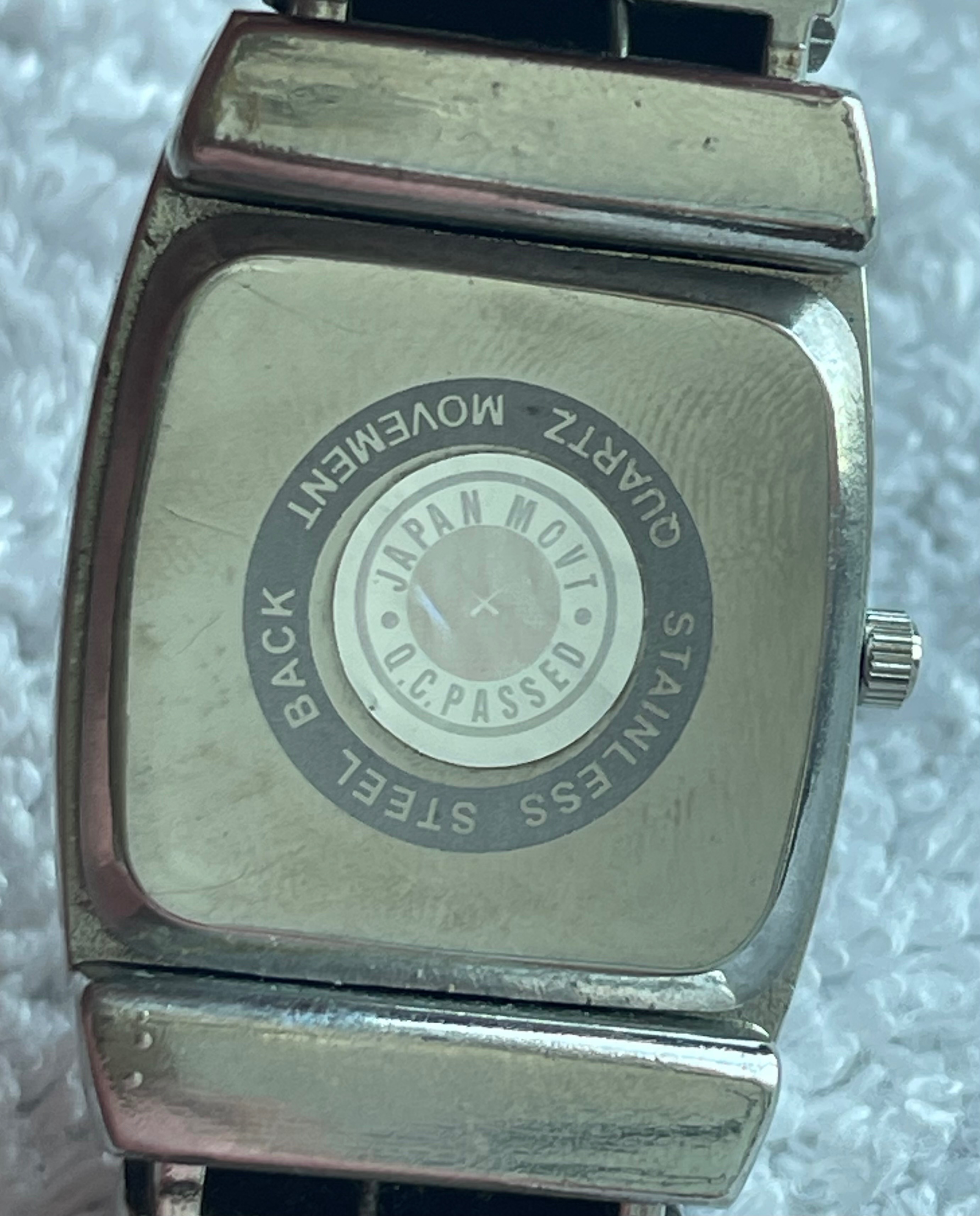 Vintage Philip Wells Green Dial Rhinestone Watch (Needs Battery) - photo 4