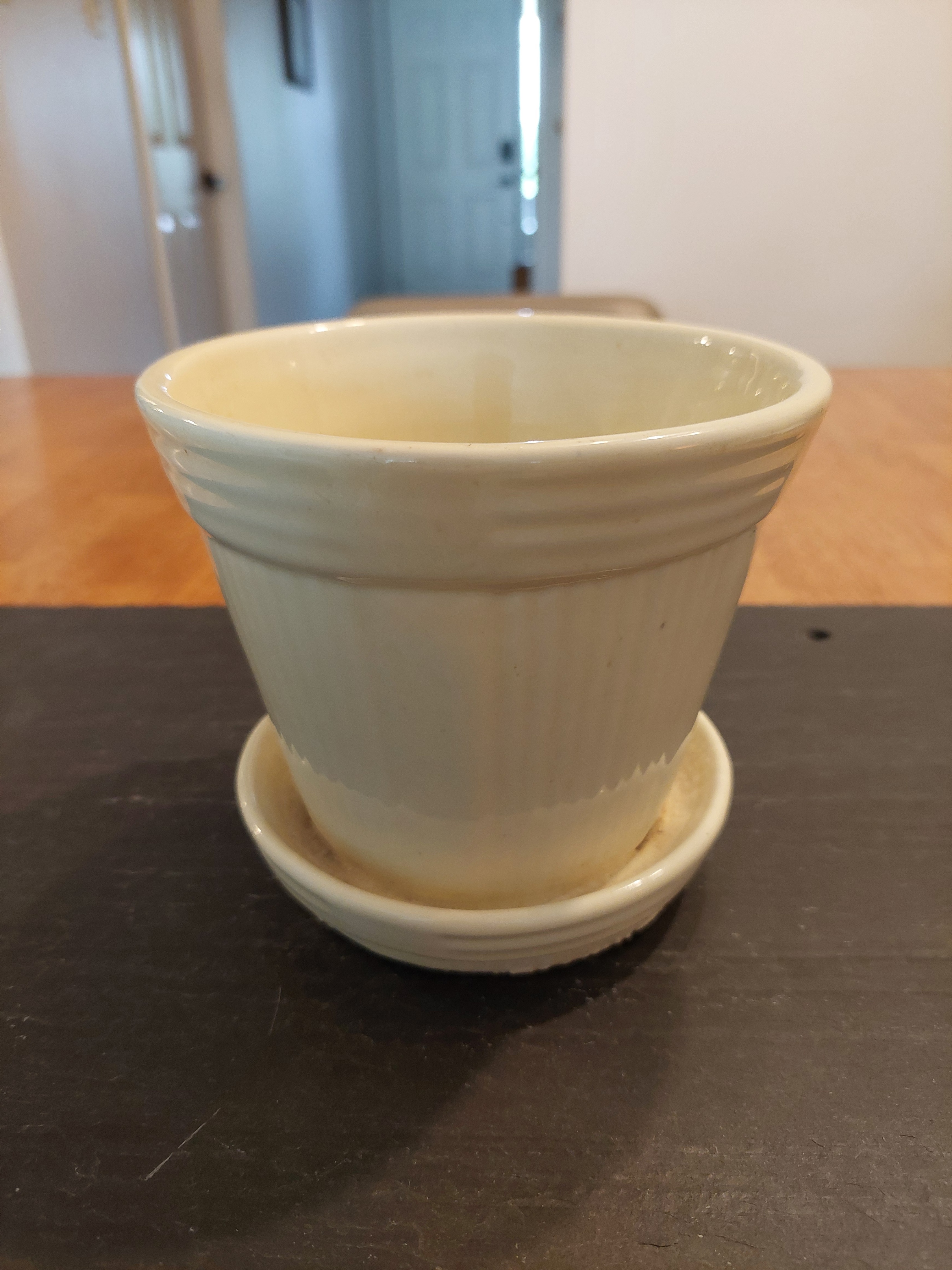 Hamilton Potteries Ceramic Planter Pot