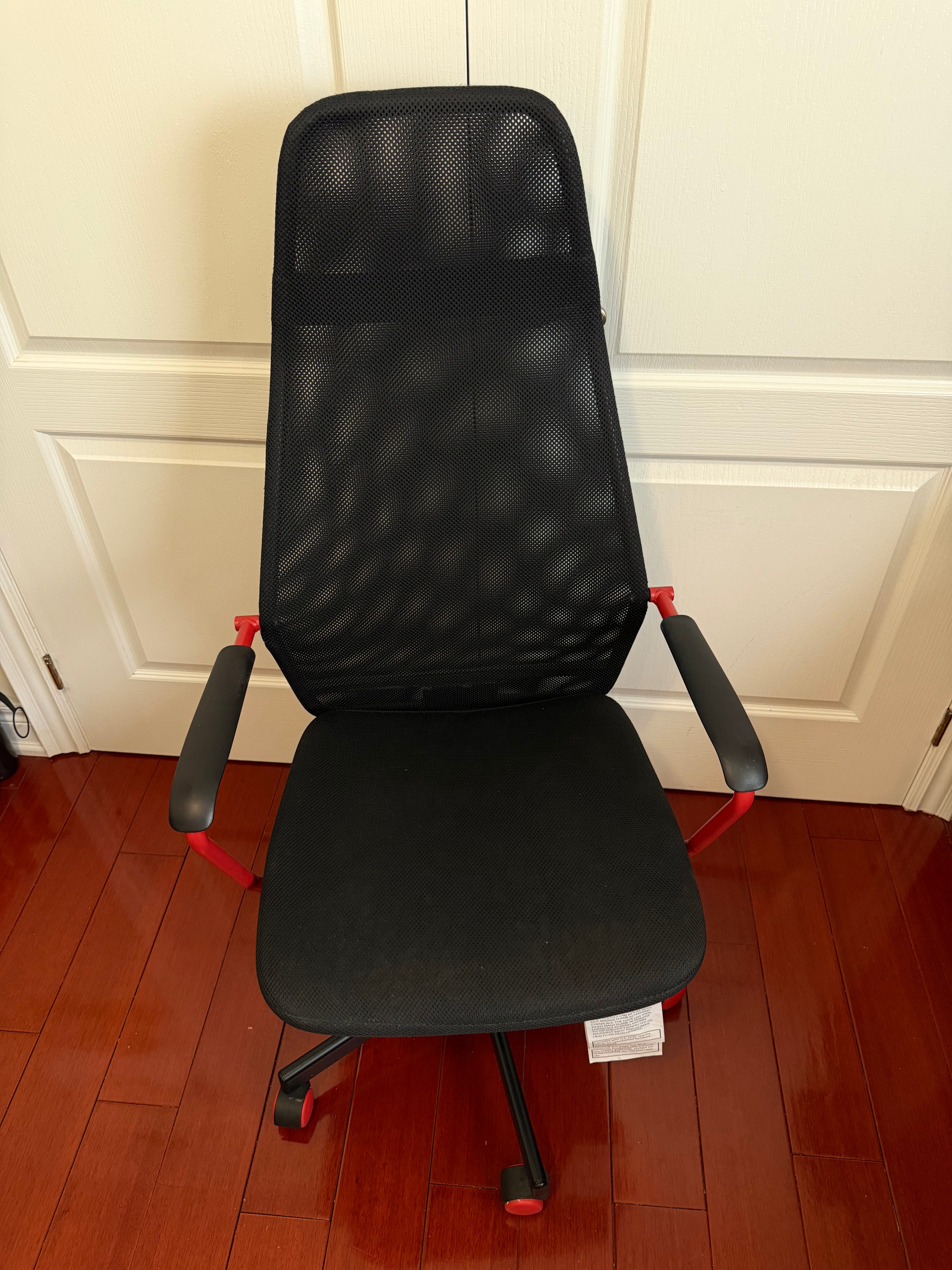 IKEA HUVUDSPELARE Gaming Chair – Black & Red - photo 3
