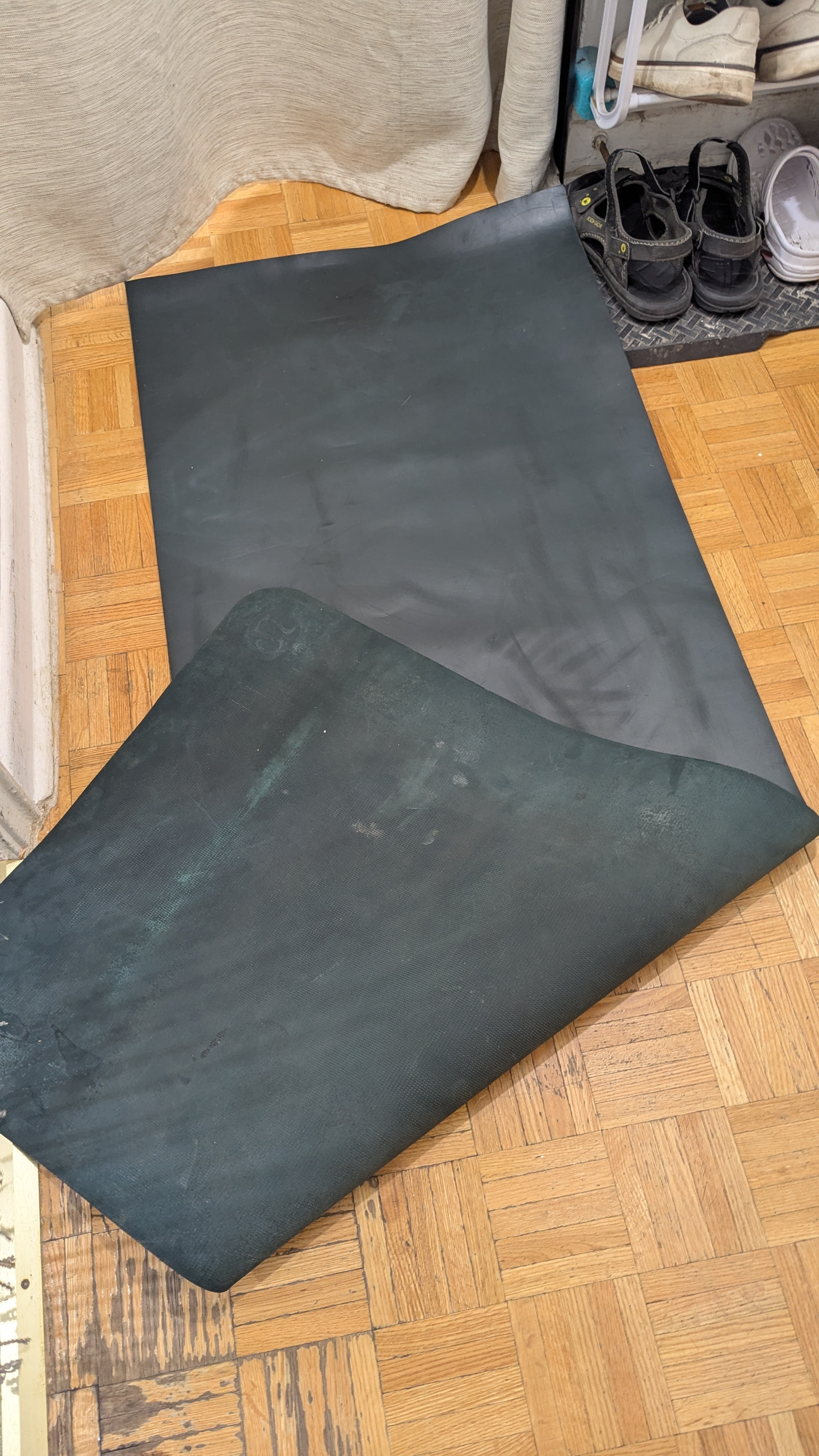Lululemon 5mm Non-Slip Yoga Runner Rug Mat Carpet Rubber 71x26" - photo 3