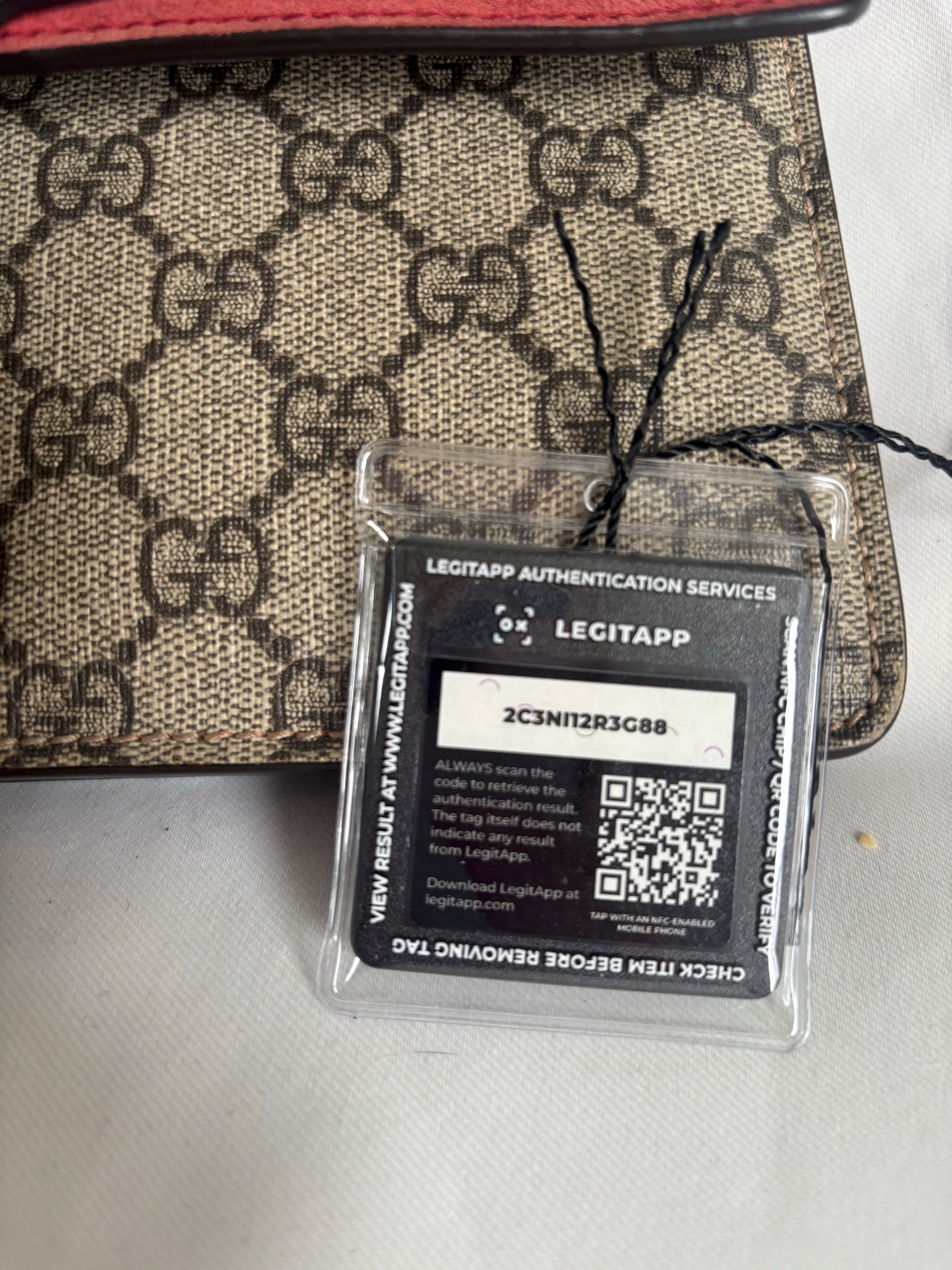 Authentic Gucci Dionysus GG Supreme Bag - photo 3