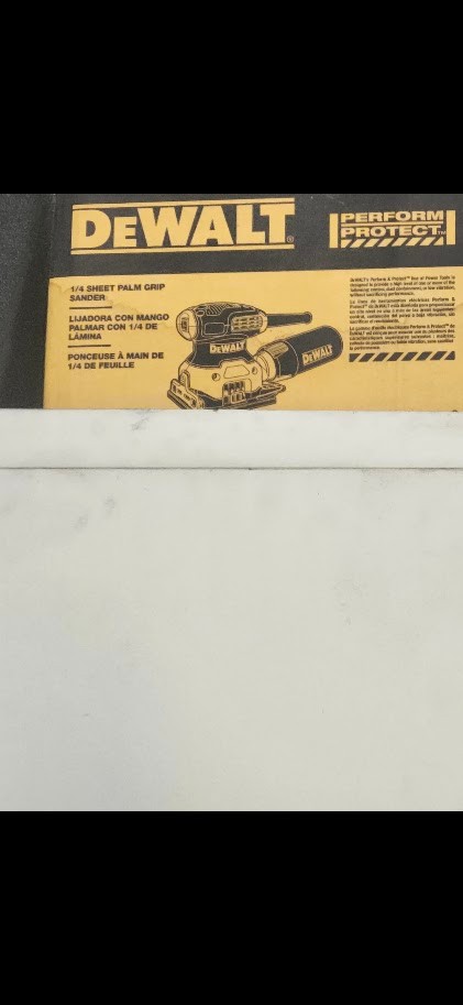 DEWALT 1/4 Sheet Palm Grip Sander (DWE6411) - photo 4