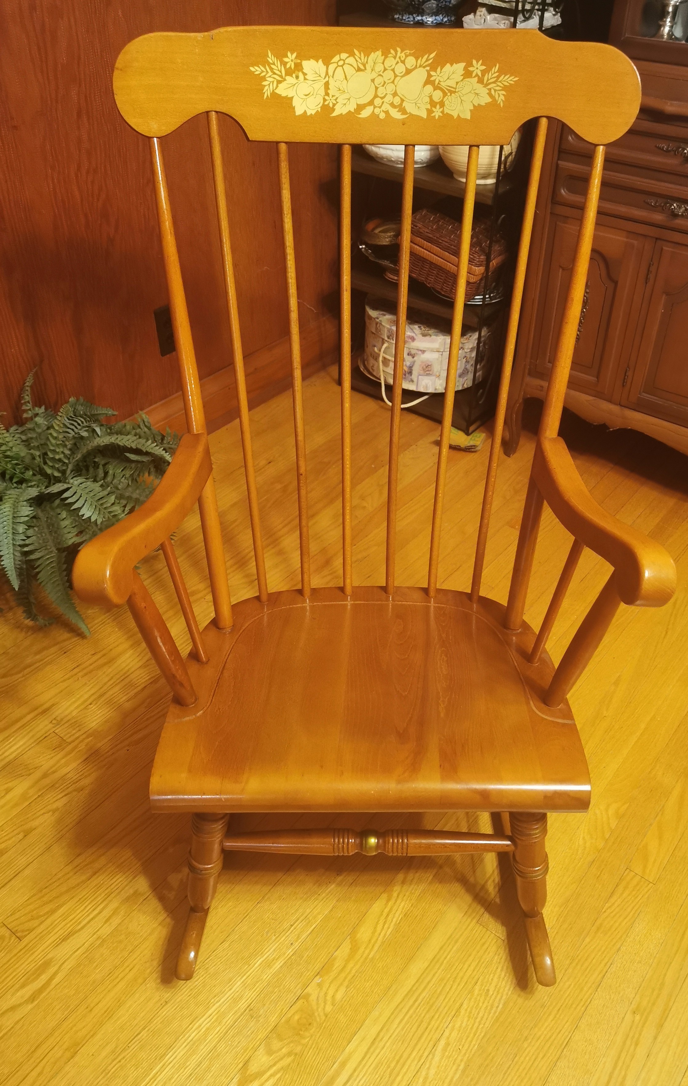1960s Solid Maple Rocking Chair Classic Colonial Revival Spindle - photo 3