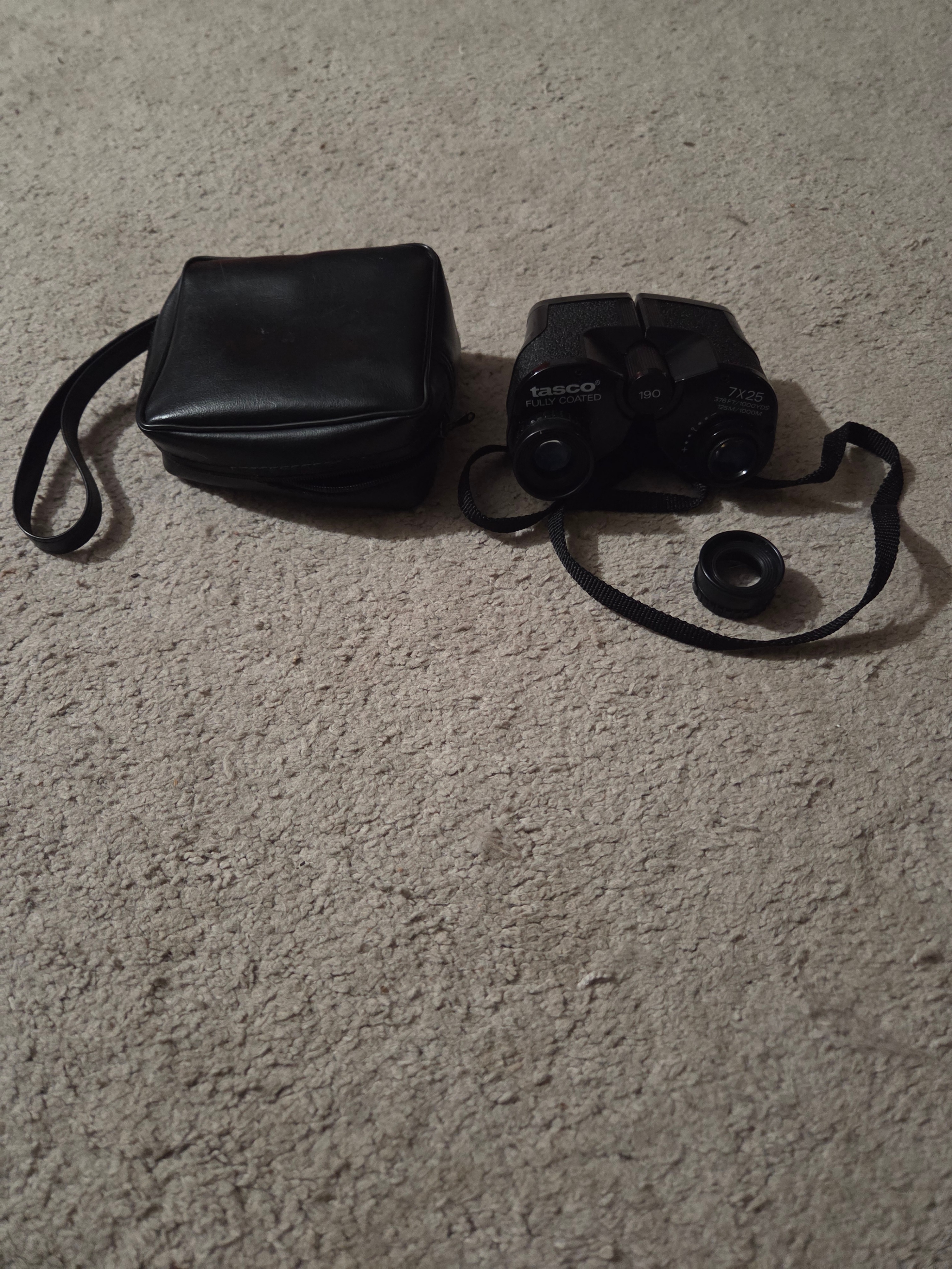 Vintage Tasco 190 7x25 Binoculars w/ Case & Strap (Needs Repair)