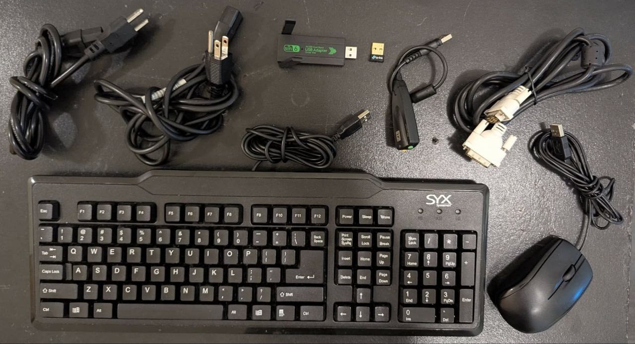 This complete  HP ML110 G6 tower server and a monitor. - photo 2